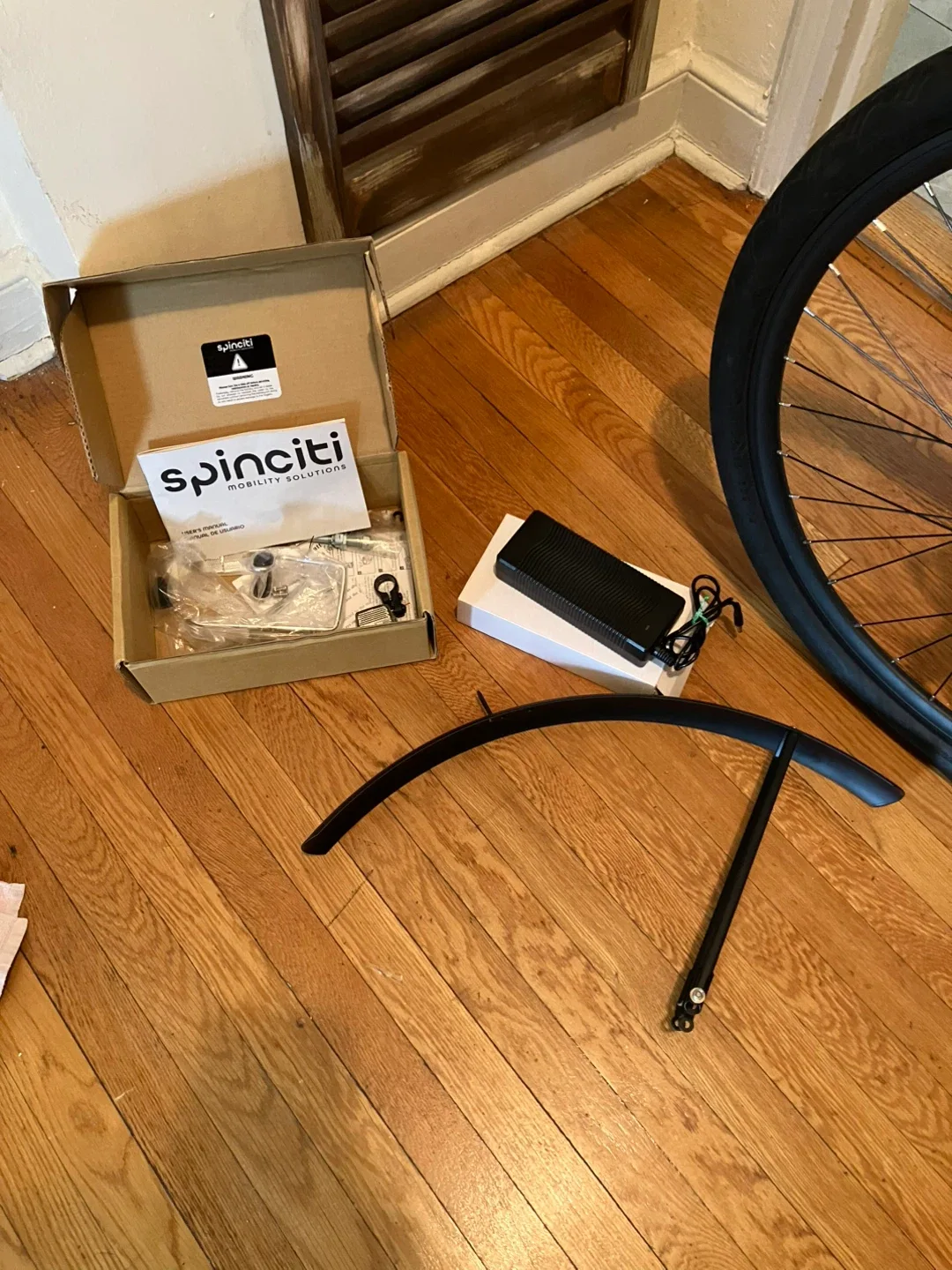 Great Looking Spinciti  Electric E-Bike - 28mph max image indicator(6)