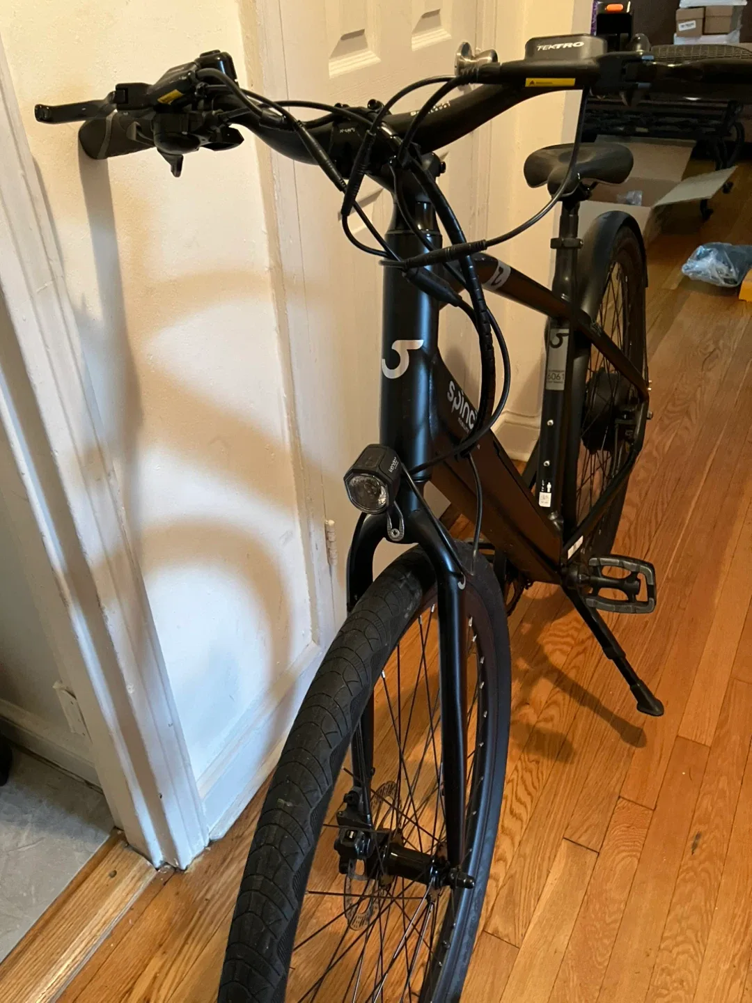 Great Looking Spinciti  Electric E-Bike - 28mph max image indicator(9)