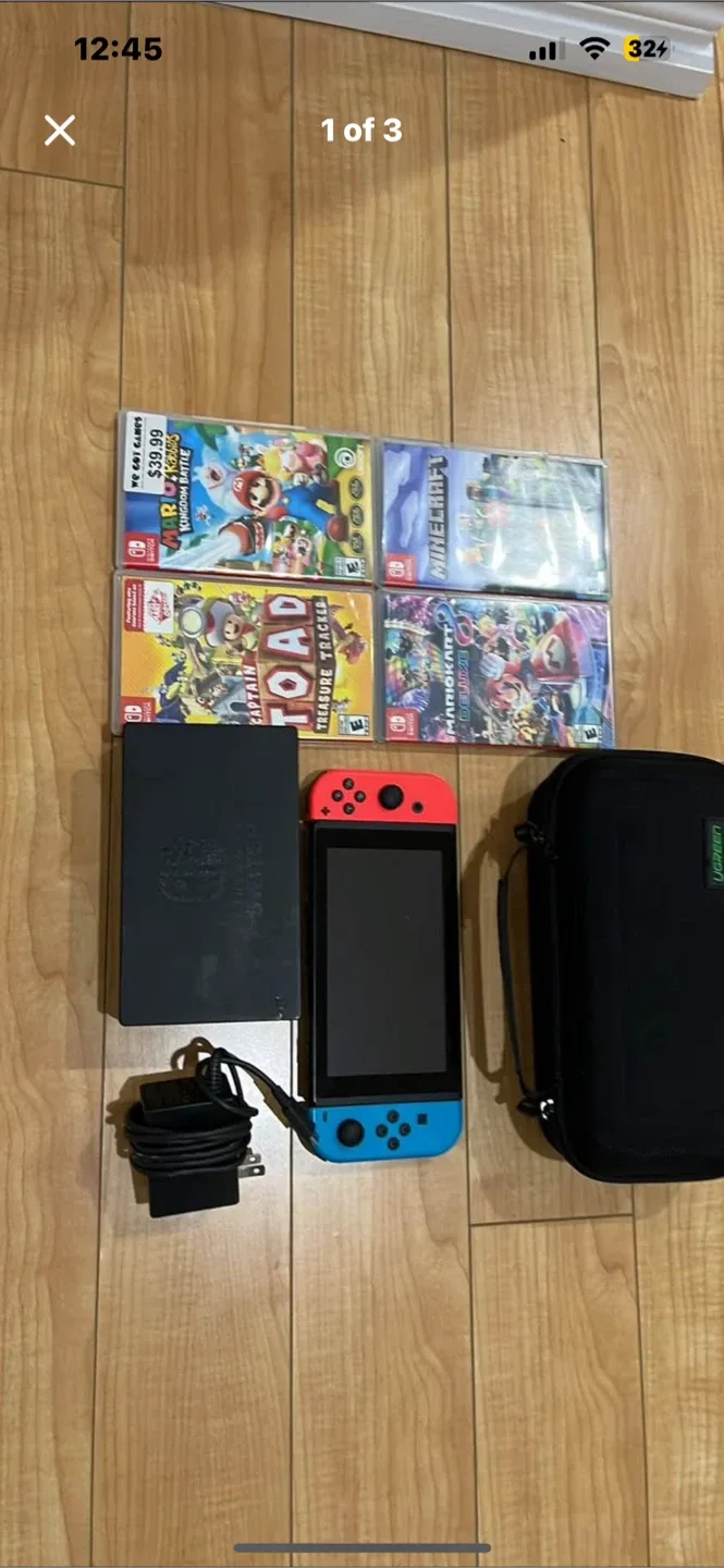 Nintendo Switch Console + 4 Games
