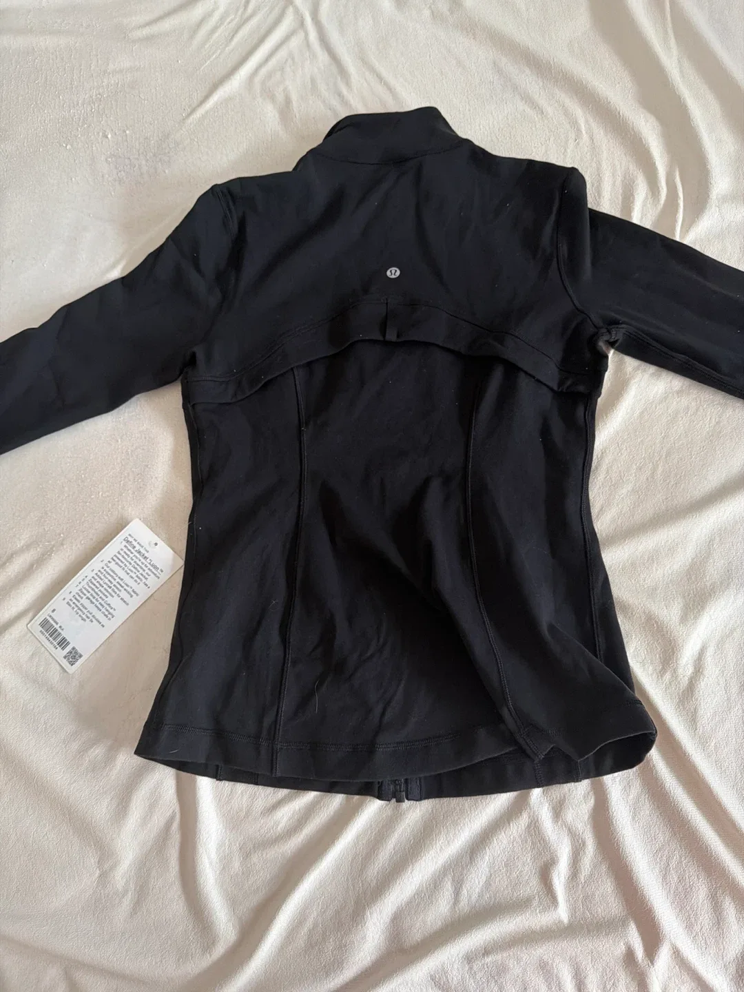 Lululemon Define Jacket *Luon™ Black - Size 8 image indicator(2)
