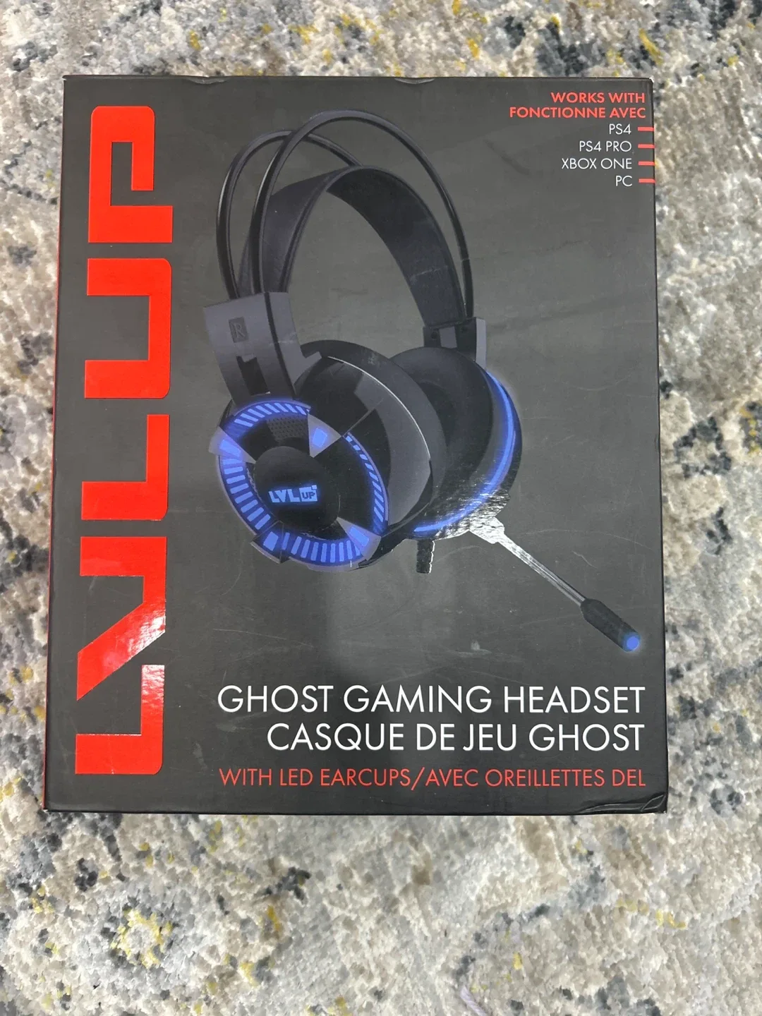 Gaming Headset - LED Earcups, microphone