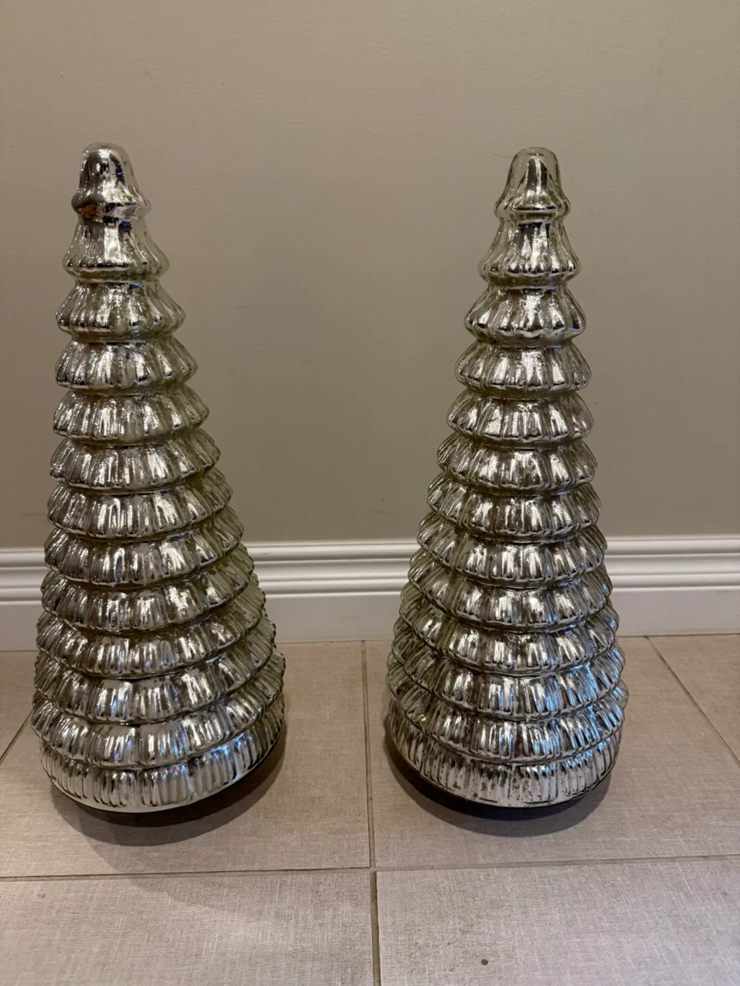 Silver Decorative Christmas Trees - Set of 2 image indicator(2)