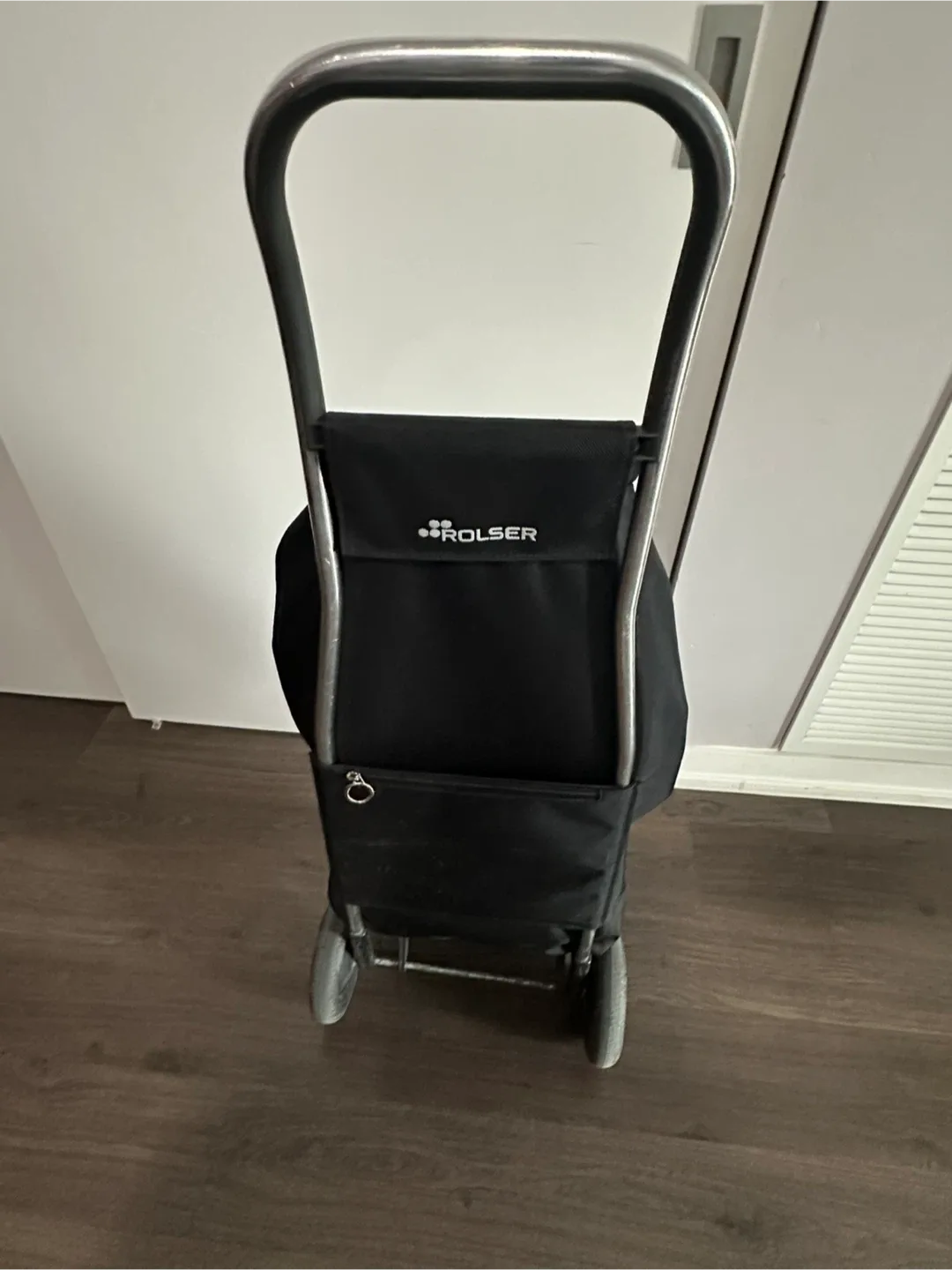 Rolser Black Shopping Trolley image indicator(3)