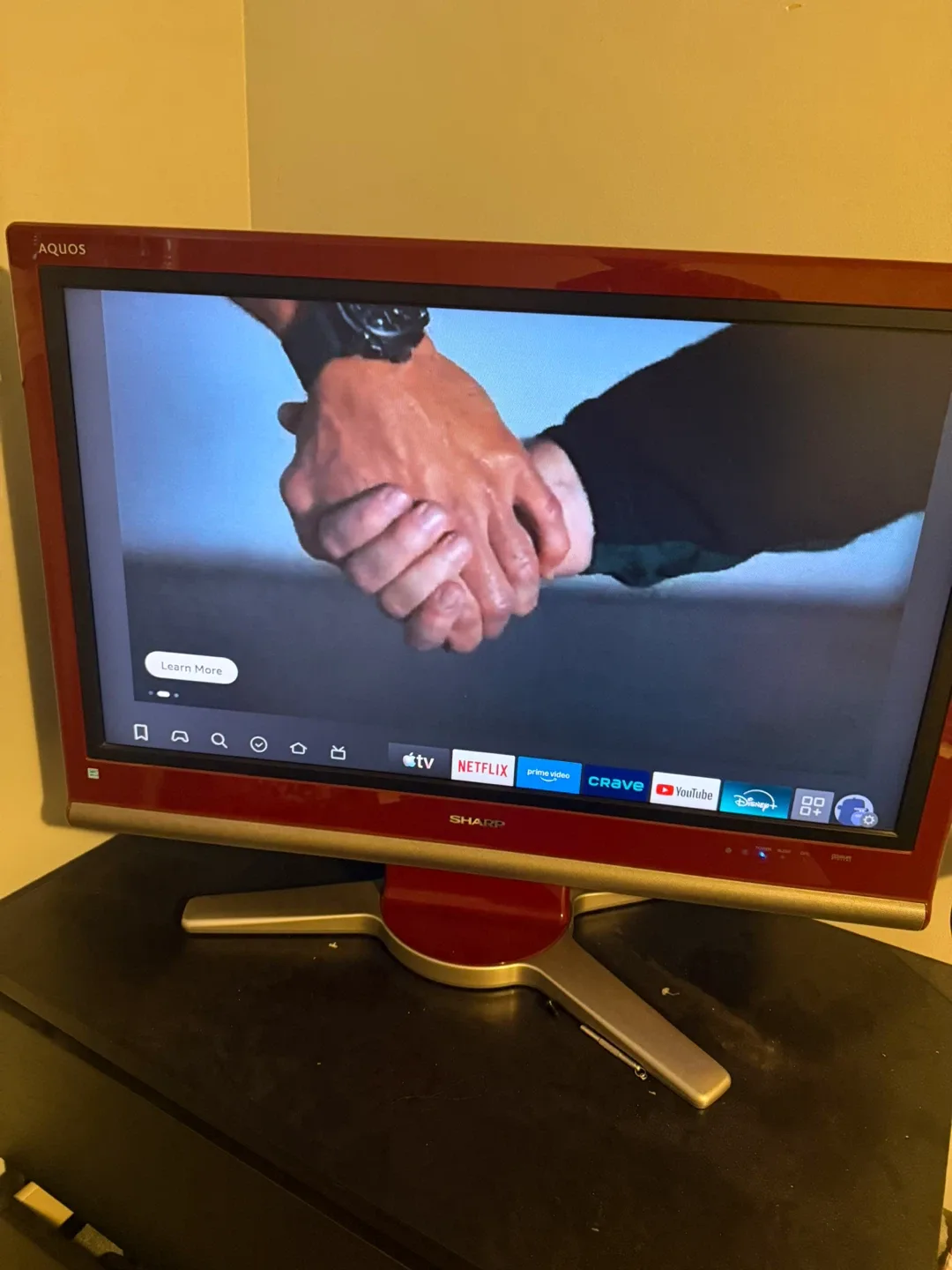 Sharp Aquos TV 30”, works great, no remote