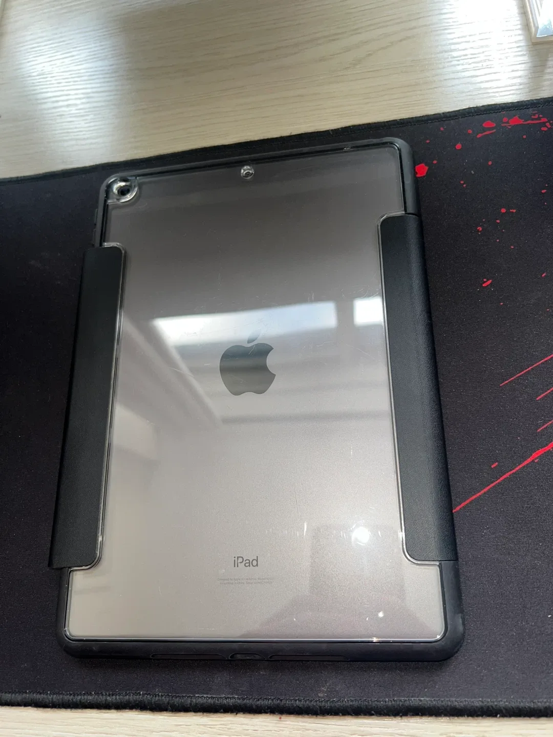 Otterbox folio case for iPad 7/8/9 gen