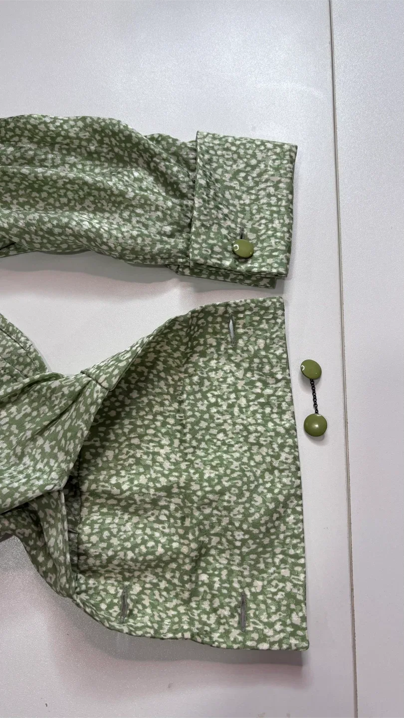 Valentino Boutique Vintage Silk Blouse in Sage Gre image indicator(5)