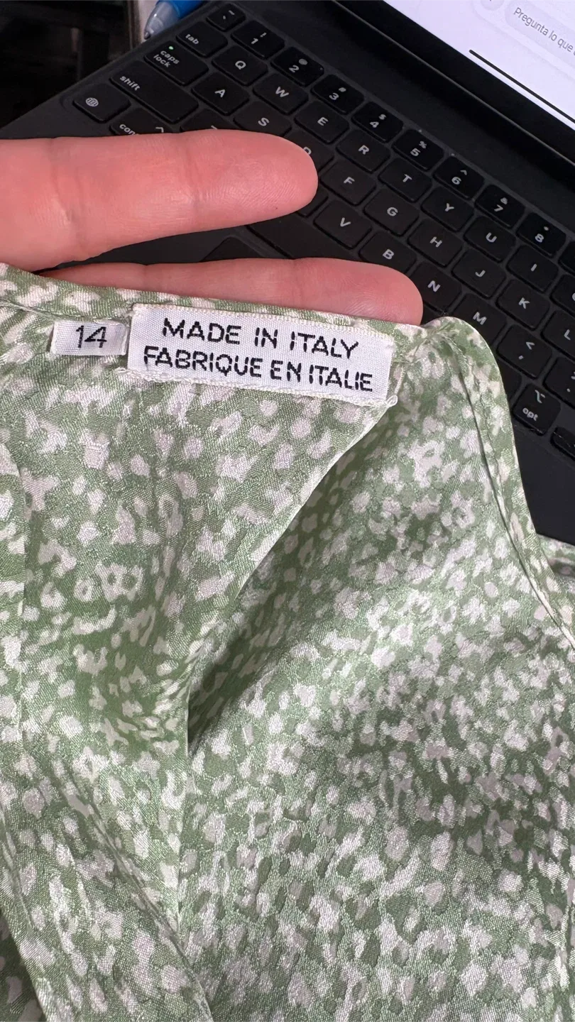 Valentino Boutique Vintage Silk Blouse in Sage Gre image indicator(7)