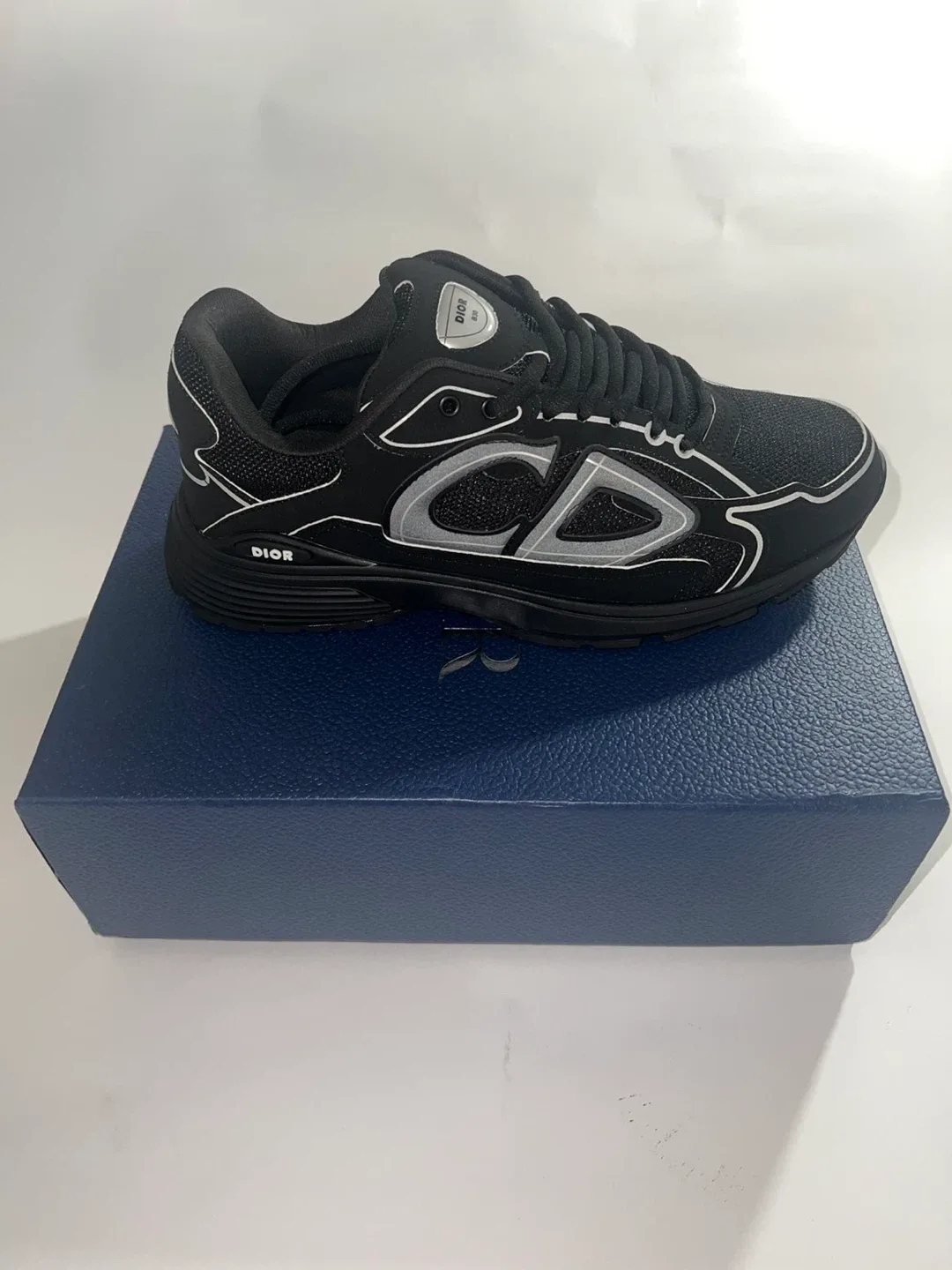 Dior Men's CD Diamond B33 Sneakers, Black image indicator(2)
