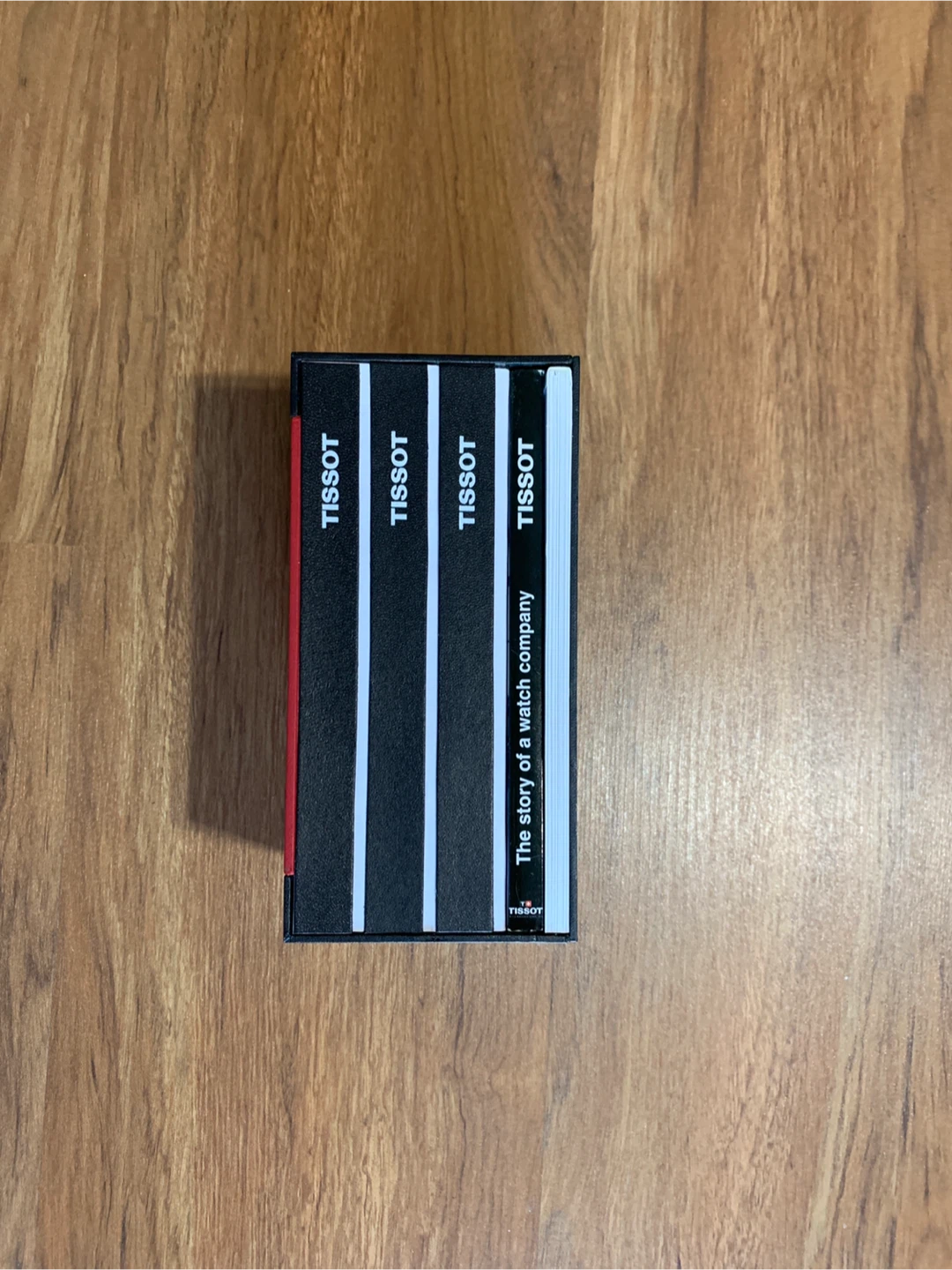 Tissot Watch Box & Accessories - Like New - photo 2