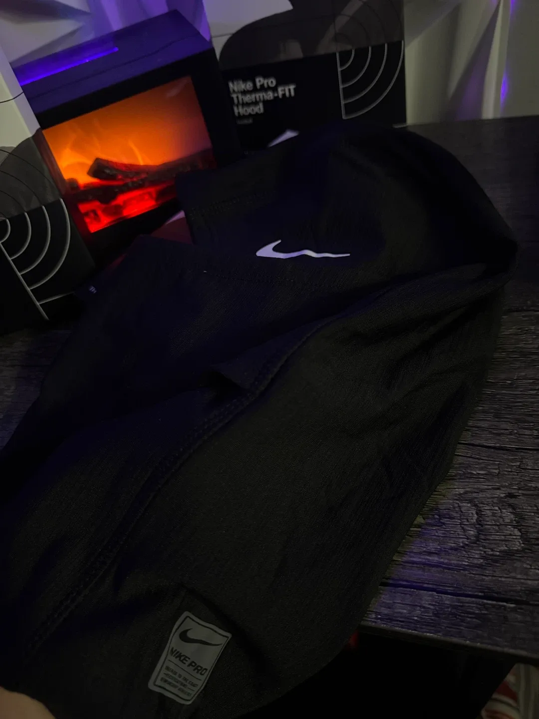 Nike Pro Therma-FIT Hood - New in Box! image indicator(2)