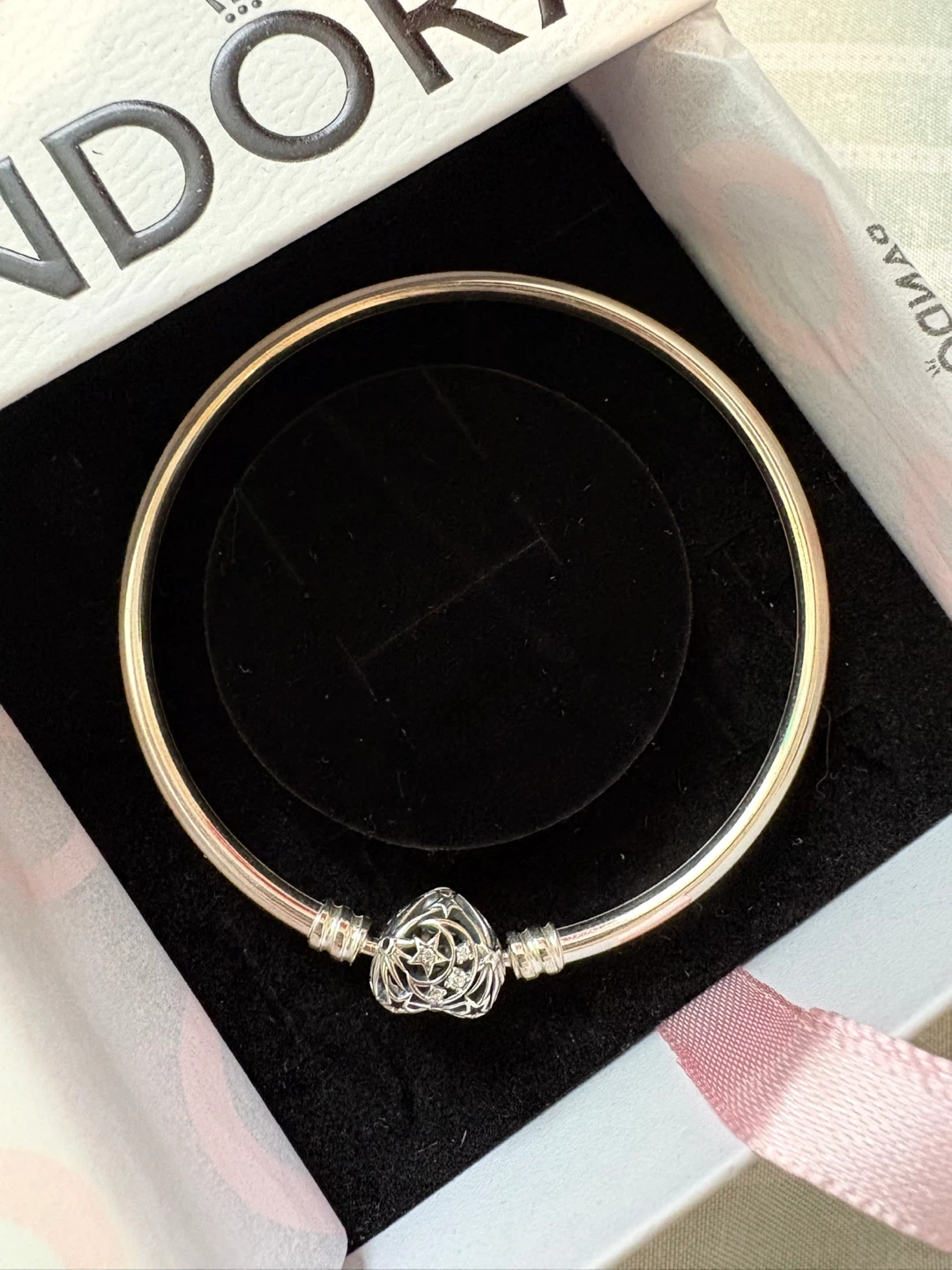 Silver Pandora bracelet- size small - photo 3