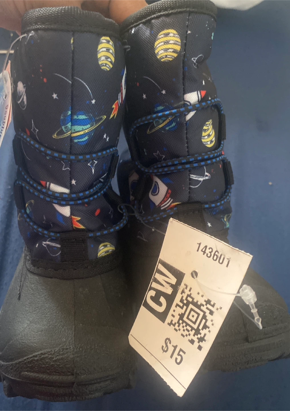 Kids Winter Boots - size 4 - photo 2