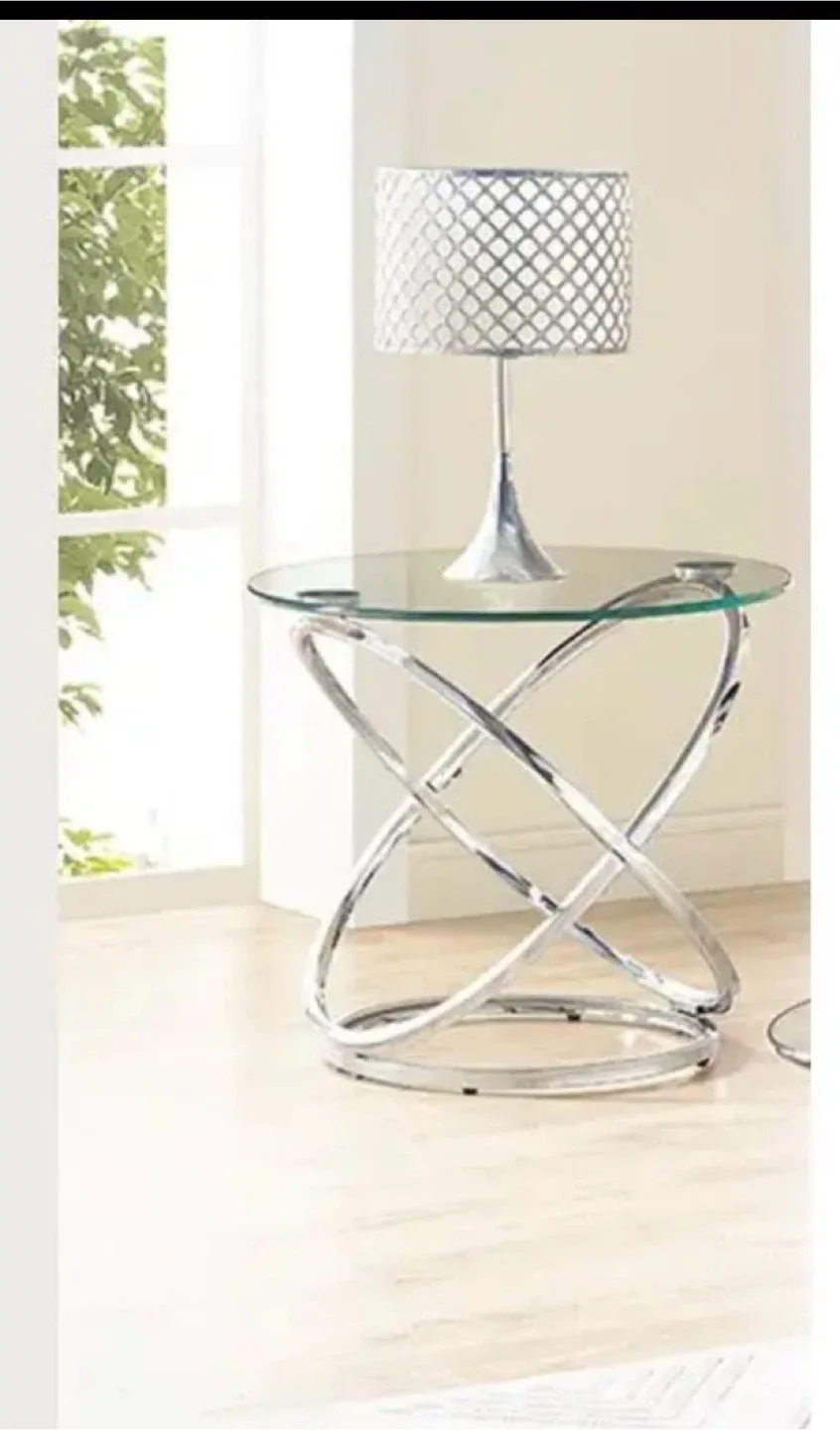 Glass Top End Table with Chrome Base image indicator(6)