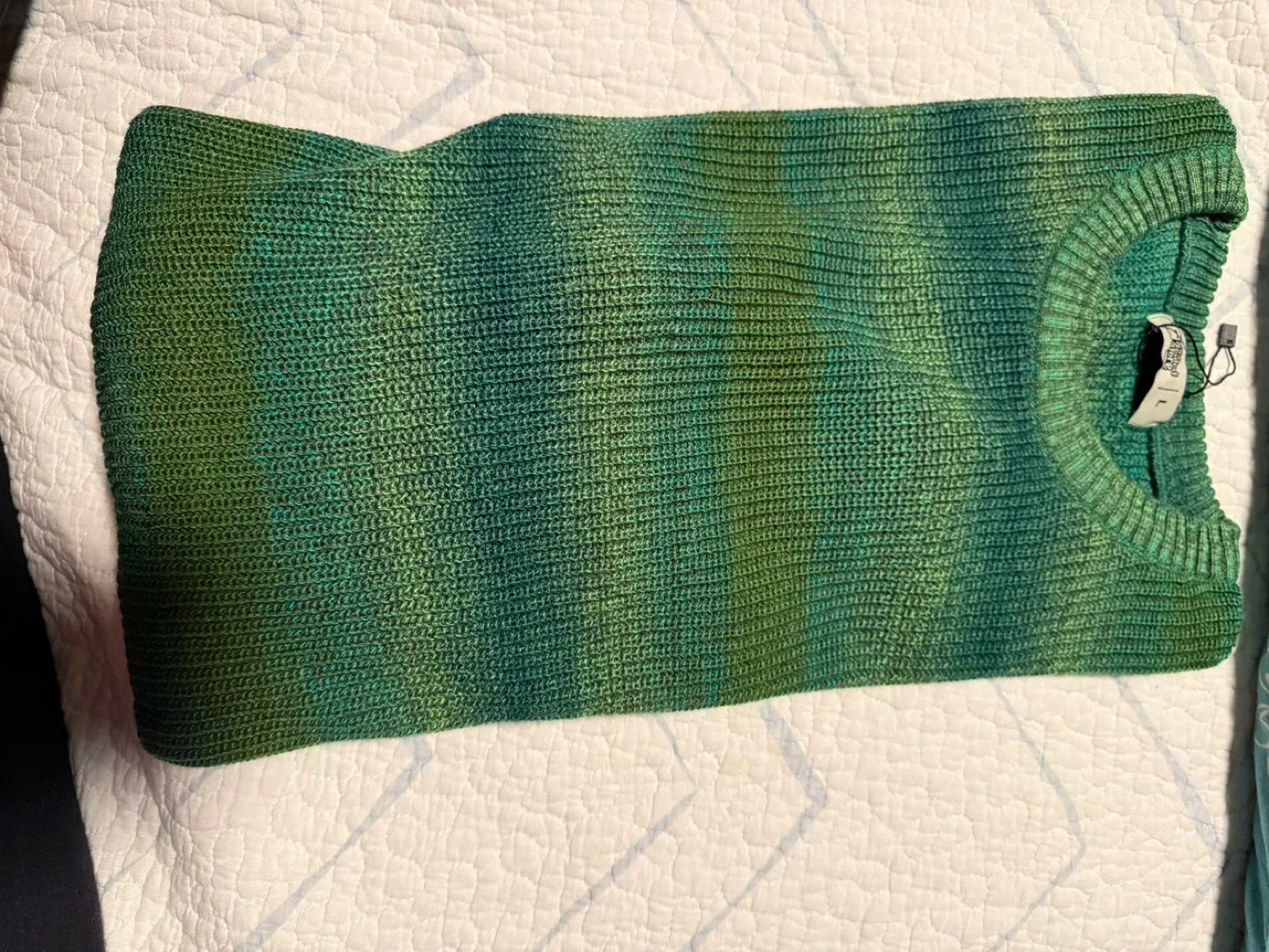 Green Sweater Size L