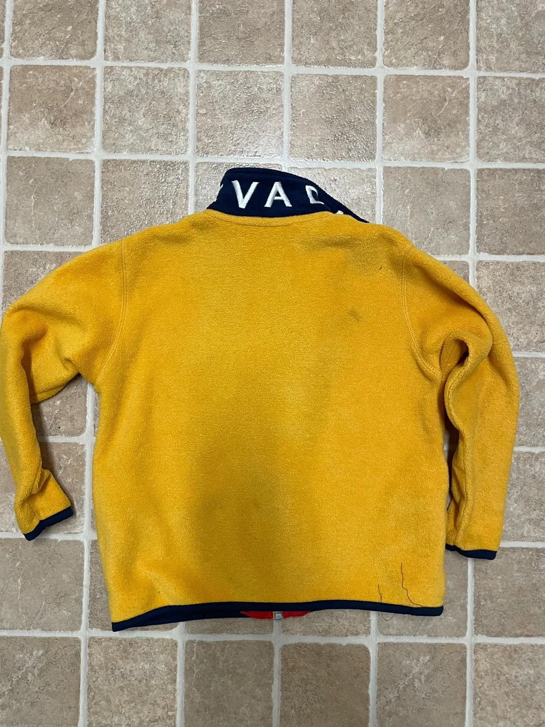 Nevada Yellow Fleece Jacket image indicator(5)