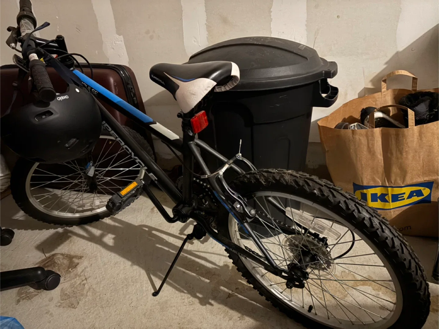 Bicycles & Kids' Roller Blades image indicator(3)