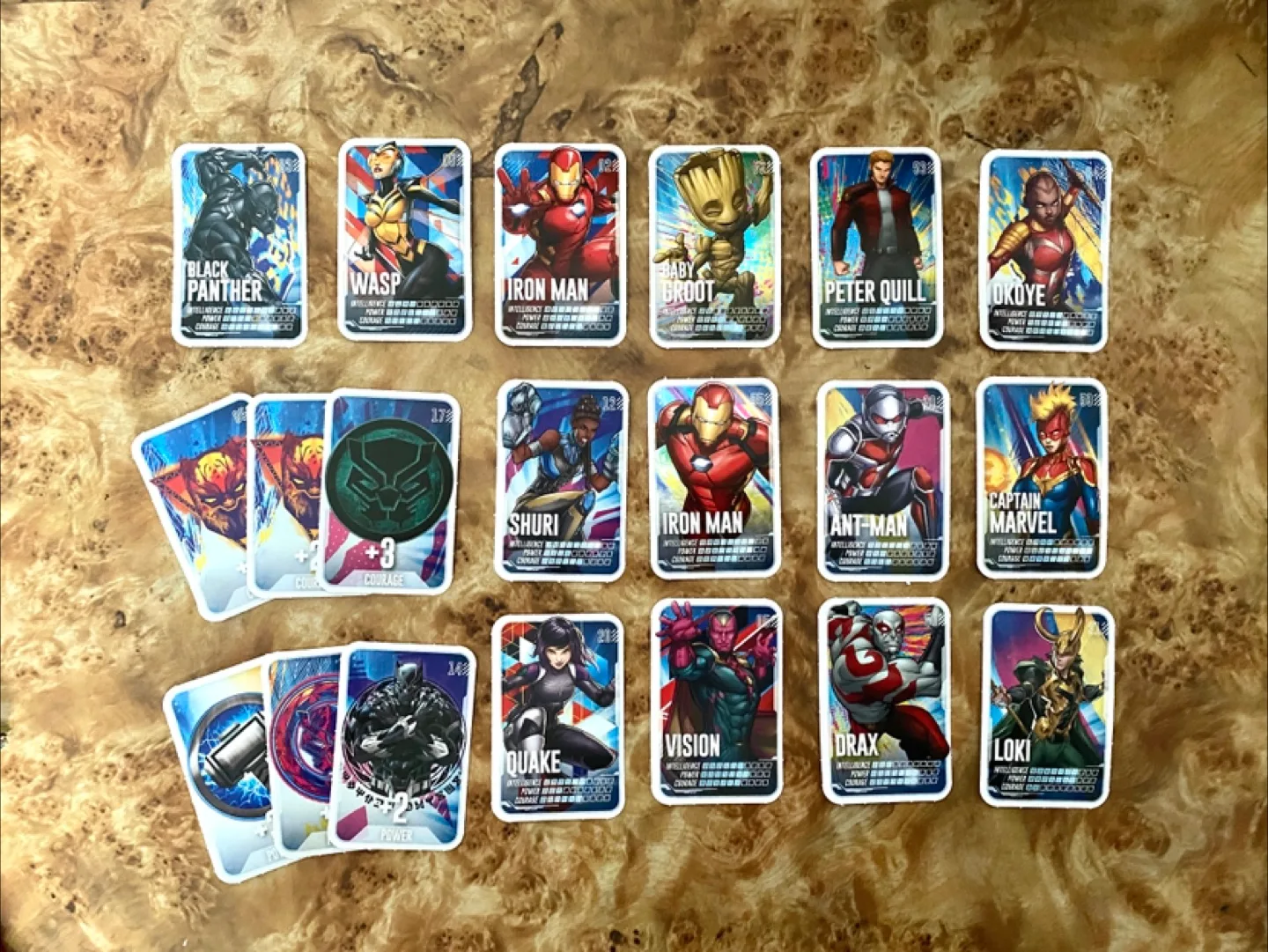 Marvel Trading Cards Set
