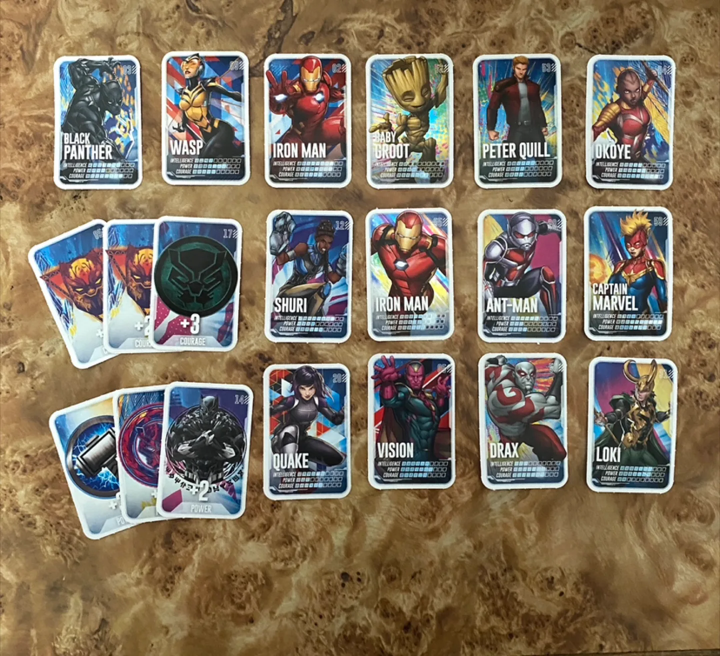 Marvel Trading Cards Set image indicator(2)