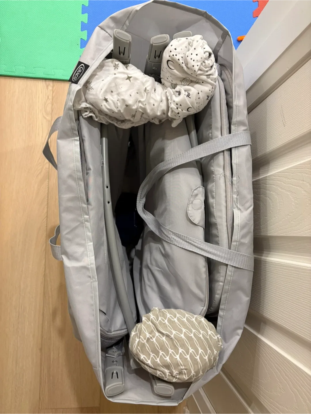 Graco 3-in-1 Portable Bassinet image indicator(4)