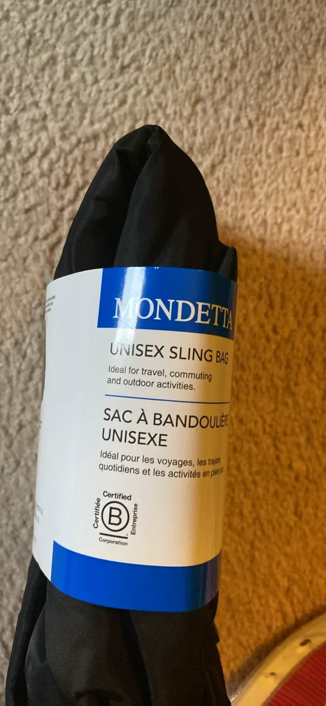 Mondetta Unisex Sling Bag - Black, New image indicator(2)