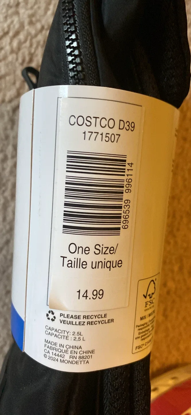 Mondetta Unisex Sling Bag - Black, New image indicator(3)