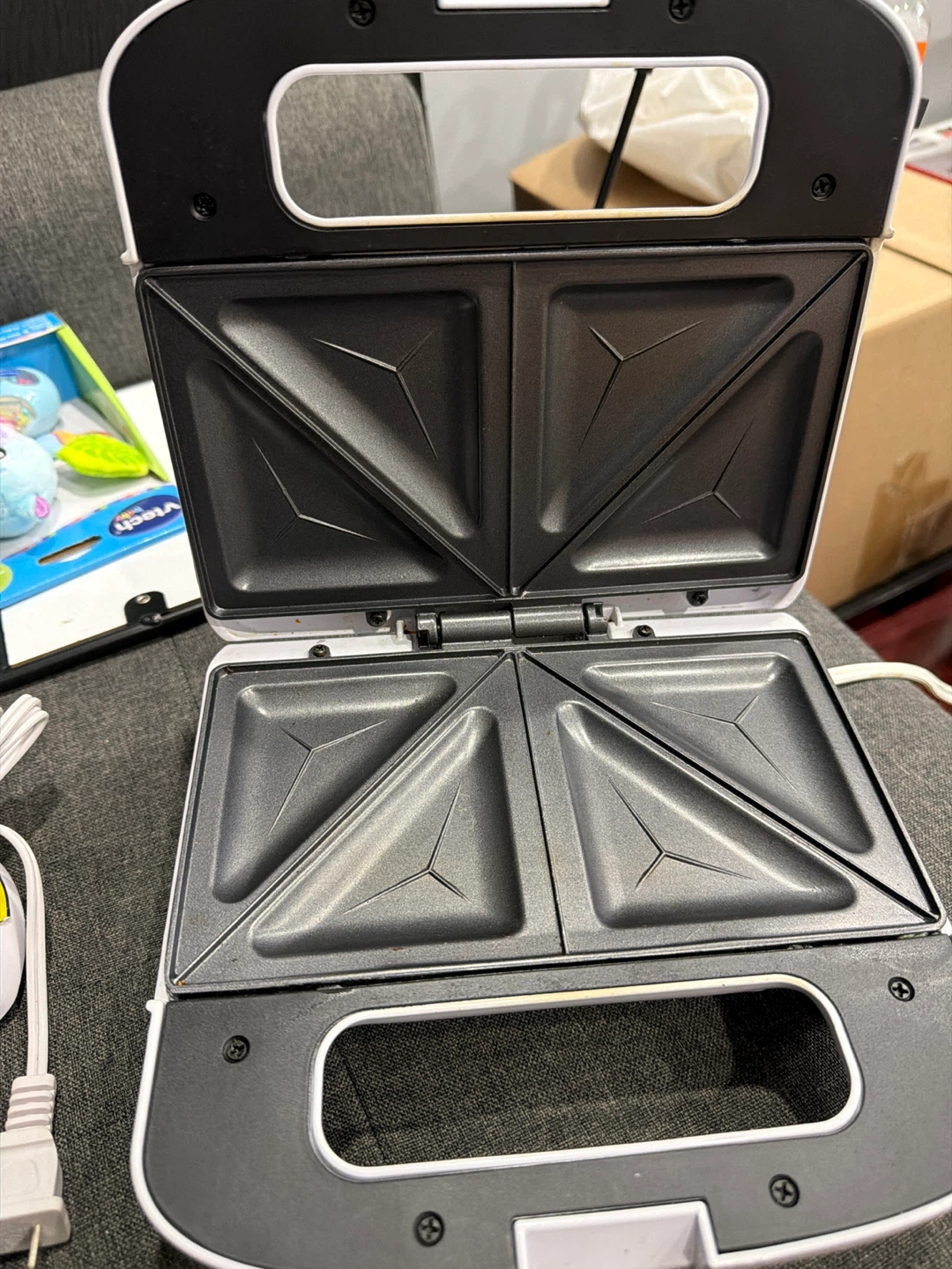 Salton Sandwich Maker - White - photo 2