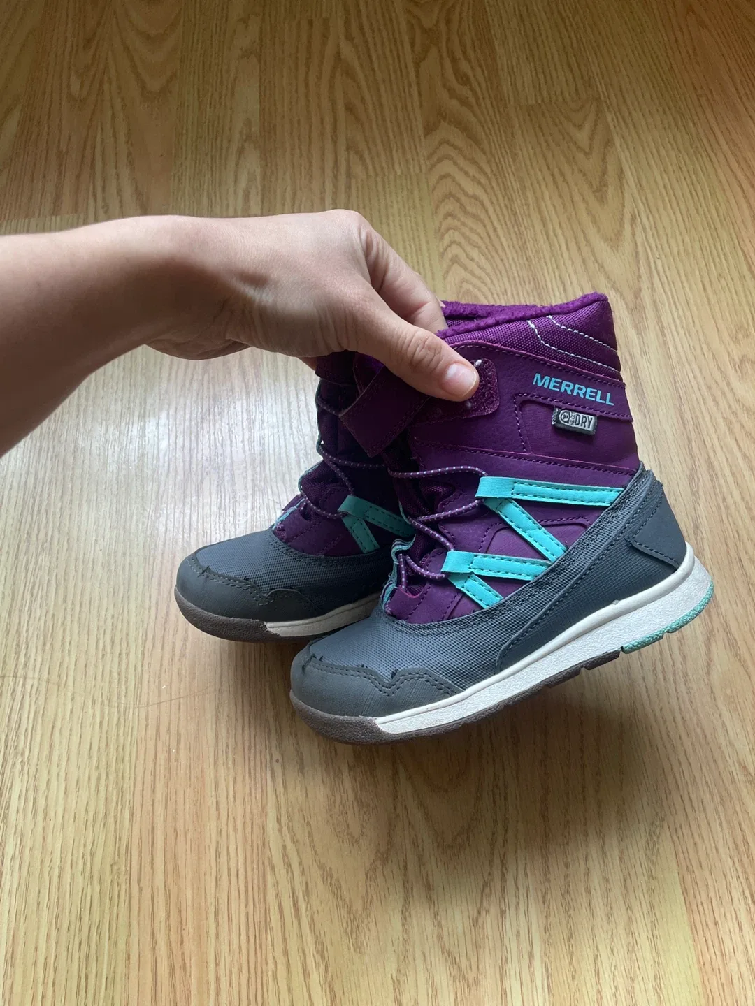 Merrell Purple Winter Boots - 9 image indicator(2)