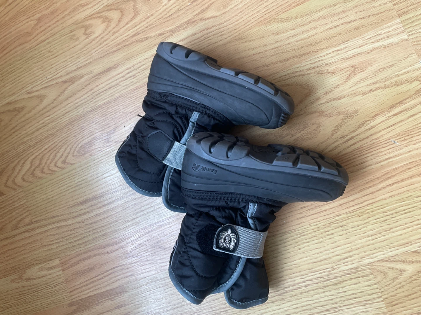 Kamik Black Winter Boots size 9 - photo 3