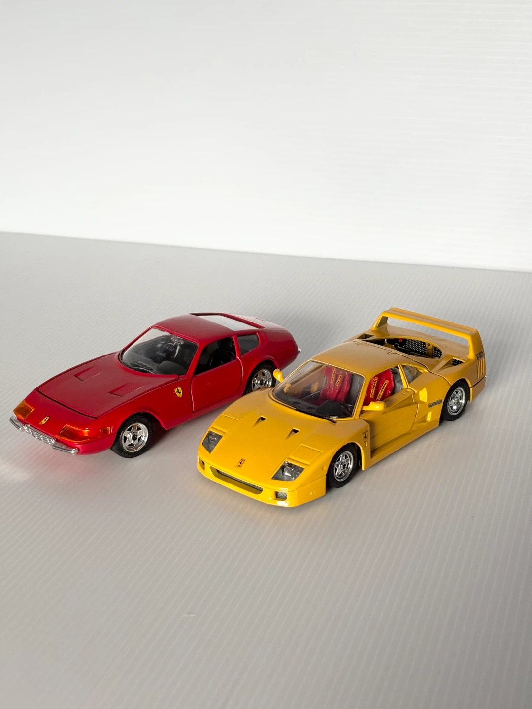 Ferrari diecast model cars - photo 2