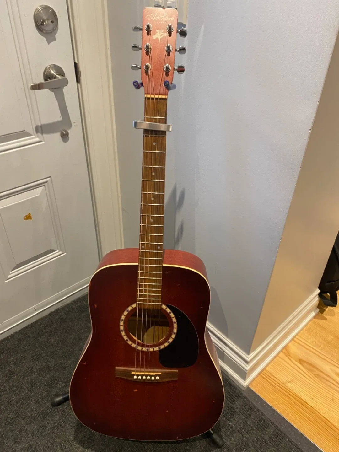 Art & Lutherie Acoustic Guitar