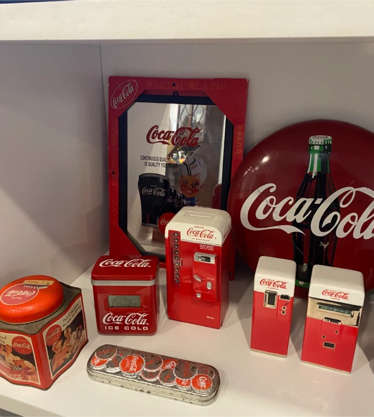 Coca-Cola Collectibles image indicator(5)