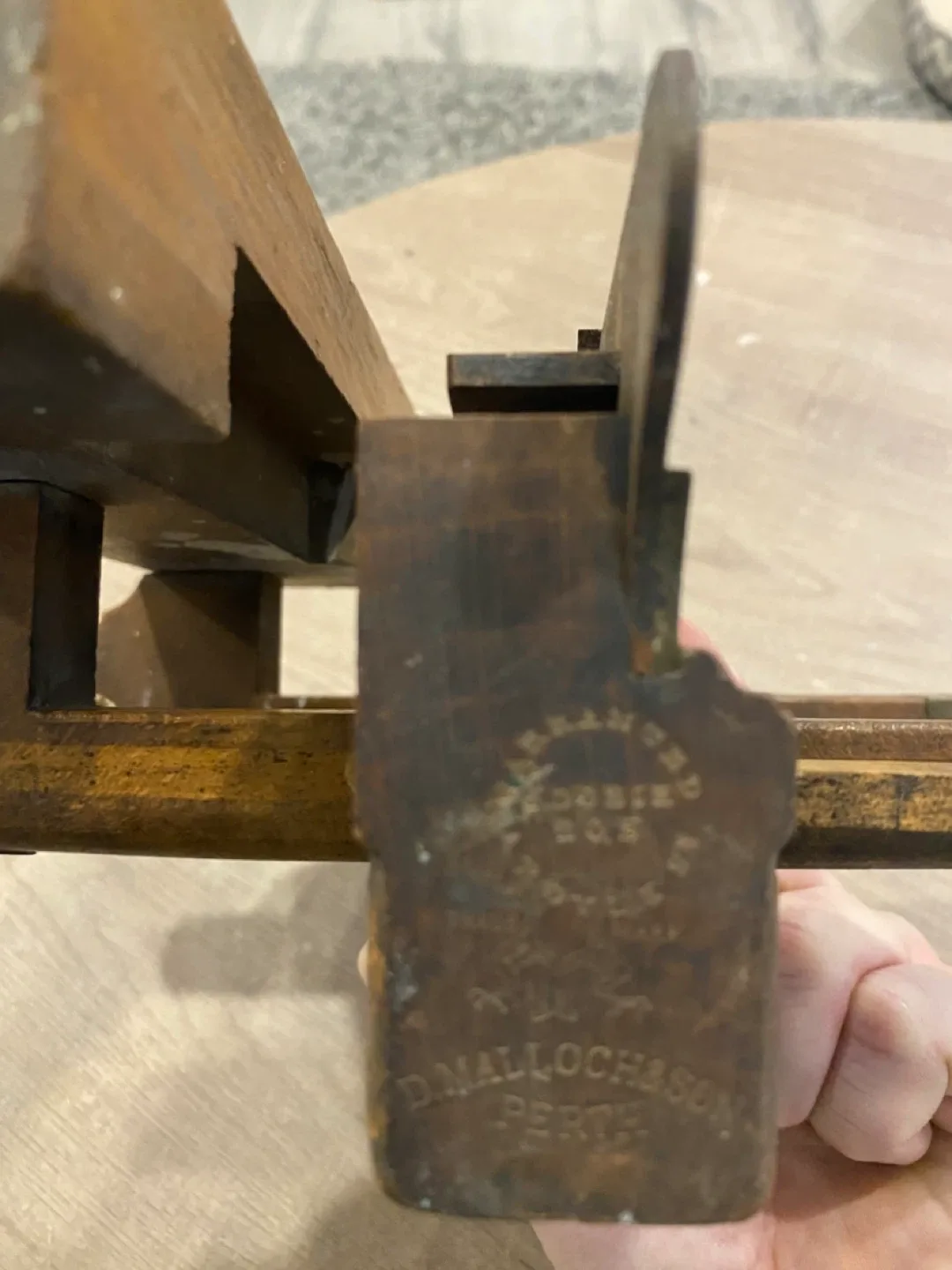 Antique Wood Plane image indicator(2)