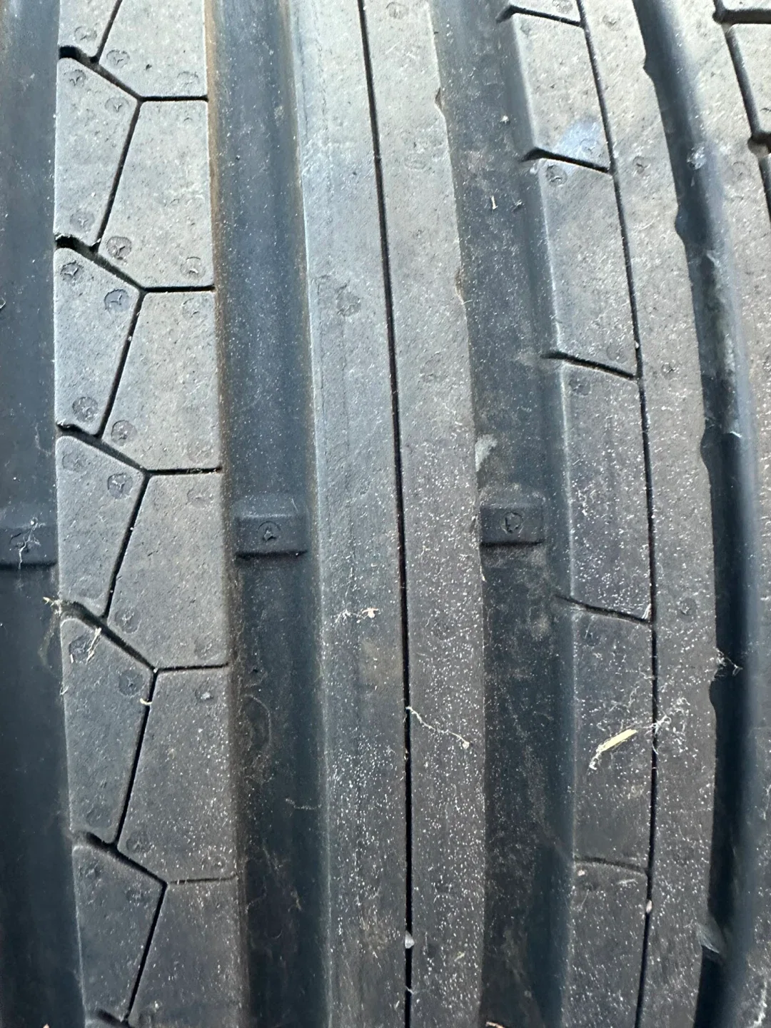 Dunlop 245/35R20 Tire