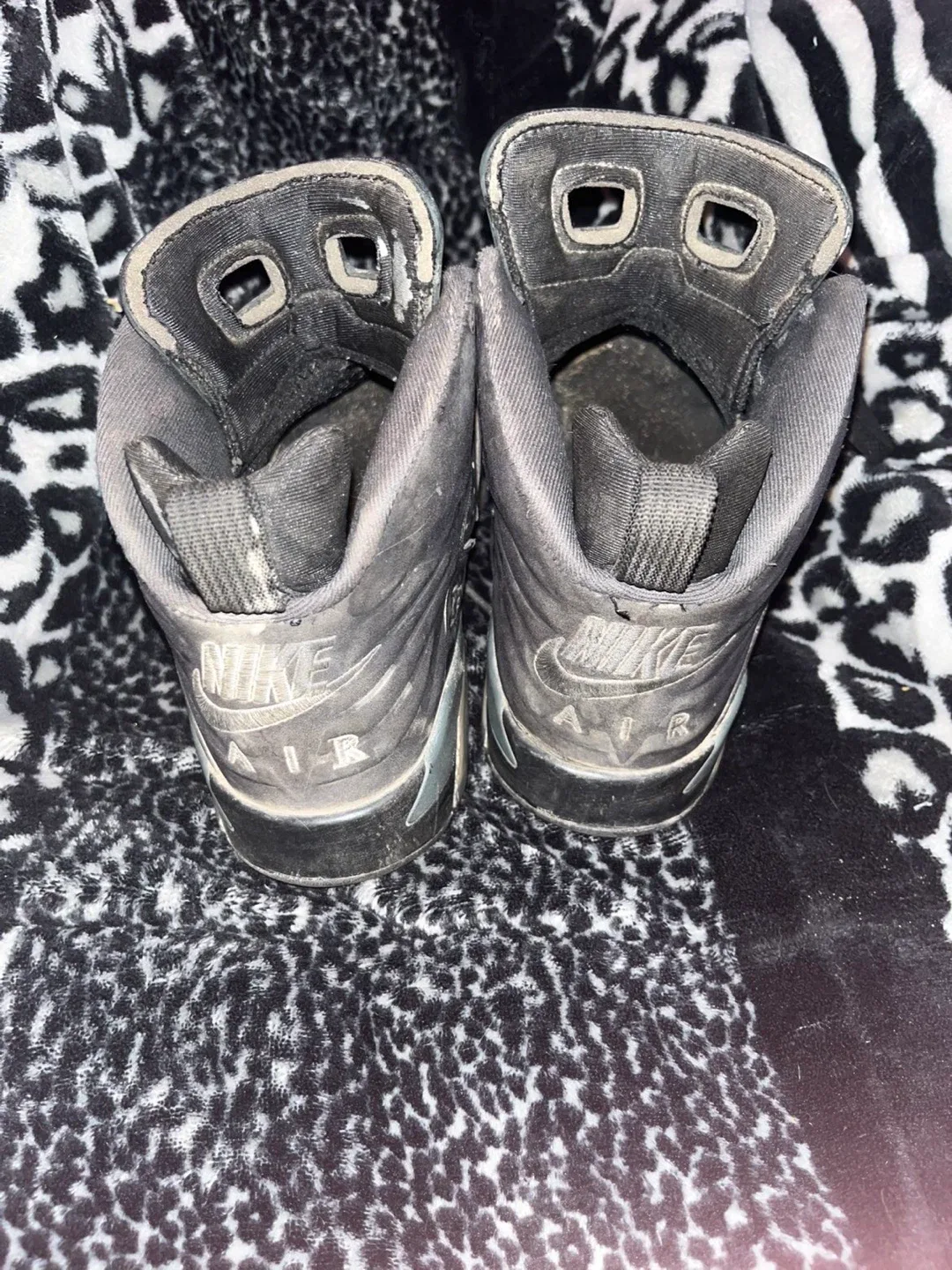 Jordan shoes 5Y image indicator(2)