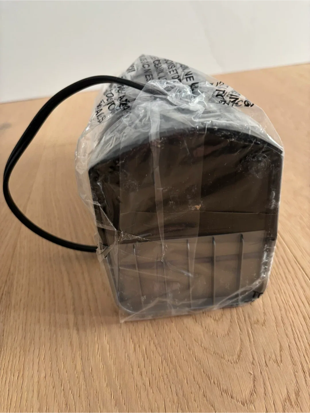 Cuisinart CCO-55 Deluxe, Chrome Electric Can Opener, Silver. NEW image indicator(6)