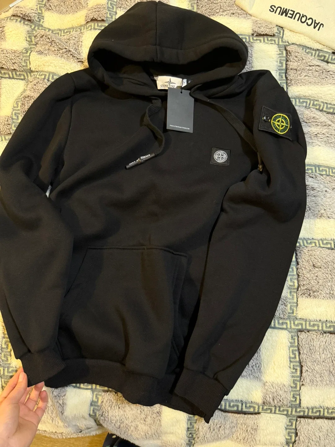 Stone Island Black Hoodie - Size L image indicator(3)