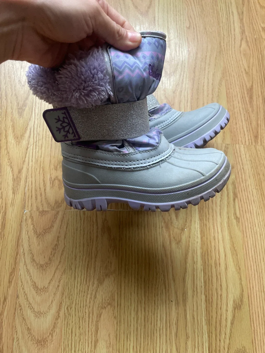 Kids' Skechers Snow Boots - Size 7