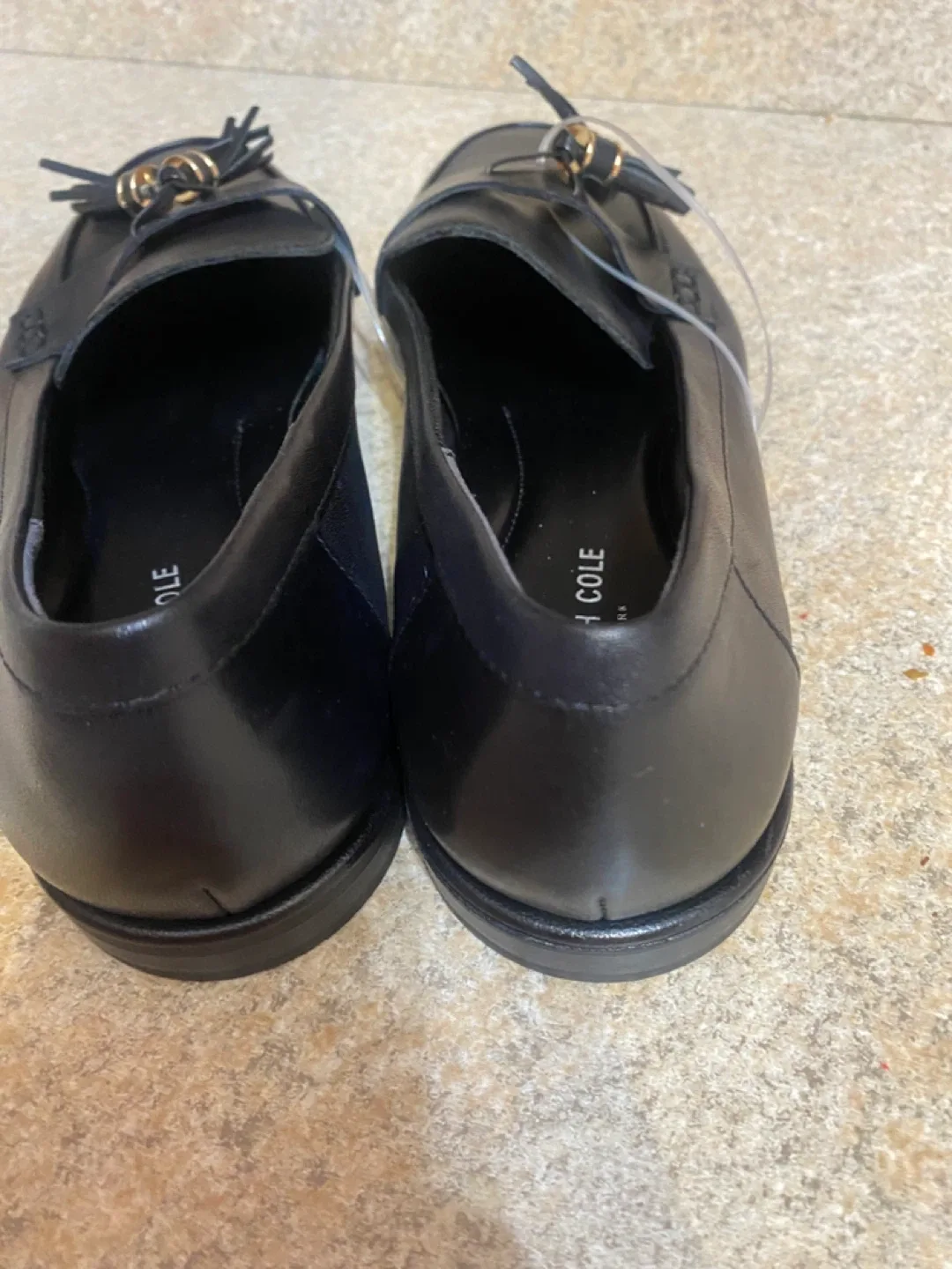 Ladies Kenneth Cole loafers image indicator(4)