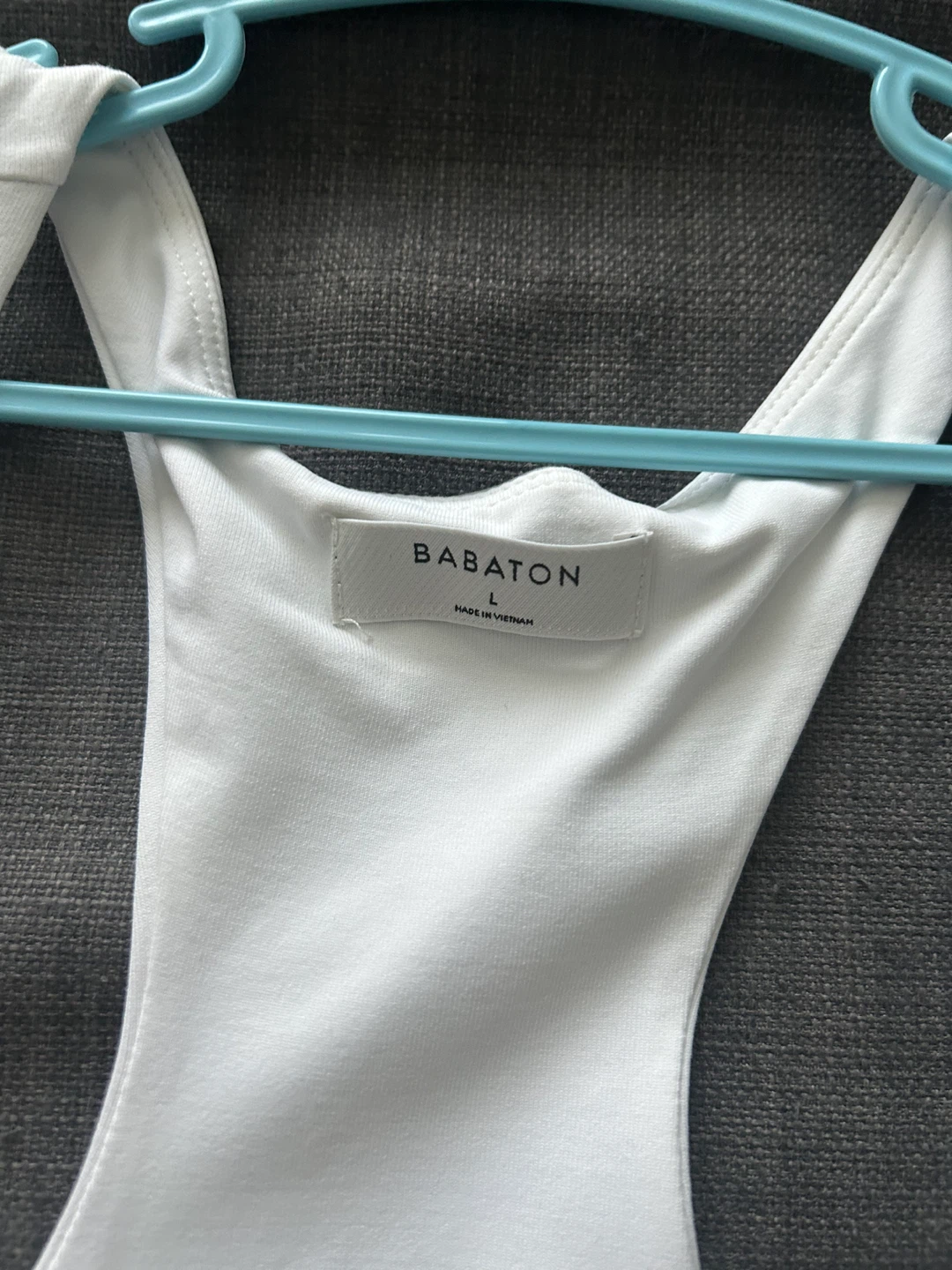 Aritzia Babaton Contour White Tank Top - Size L - photo 2