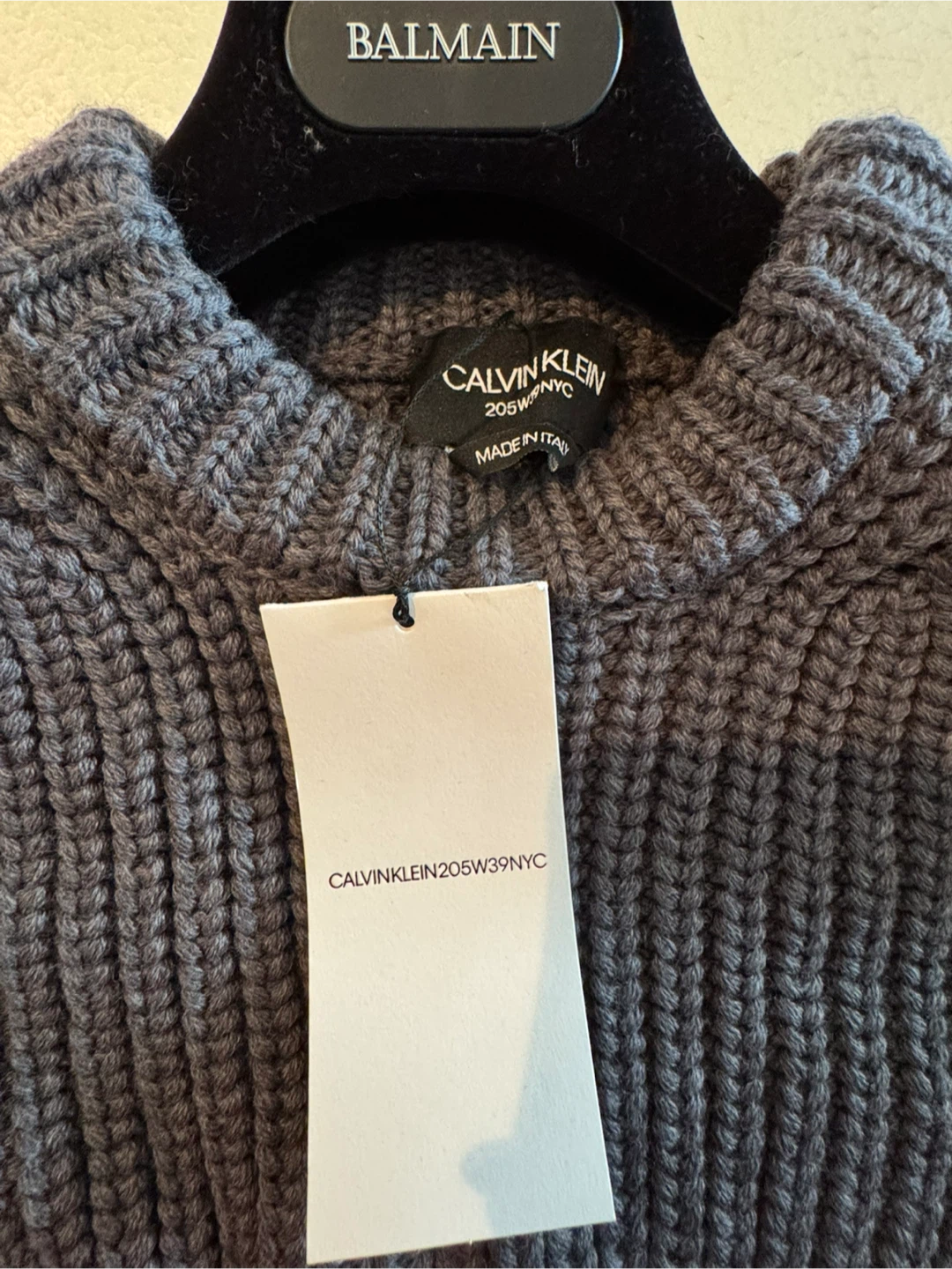 Calvin Klein Grey Knit Vest with Pink Sleeves - photo 5