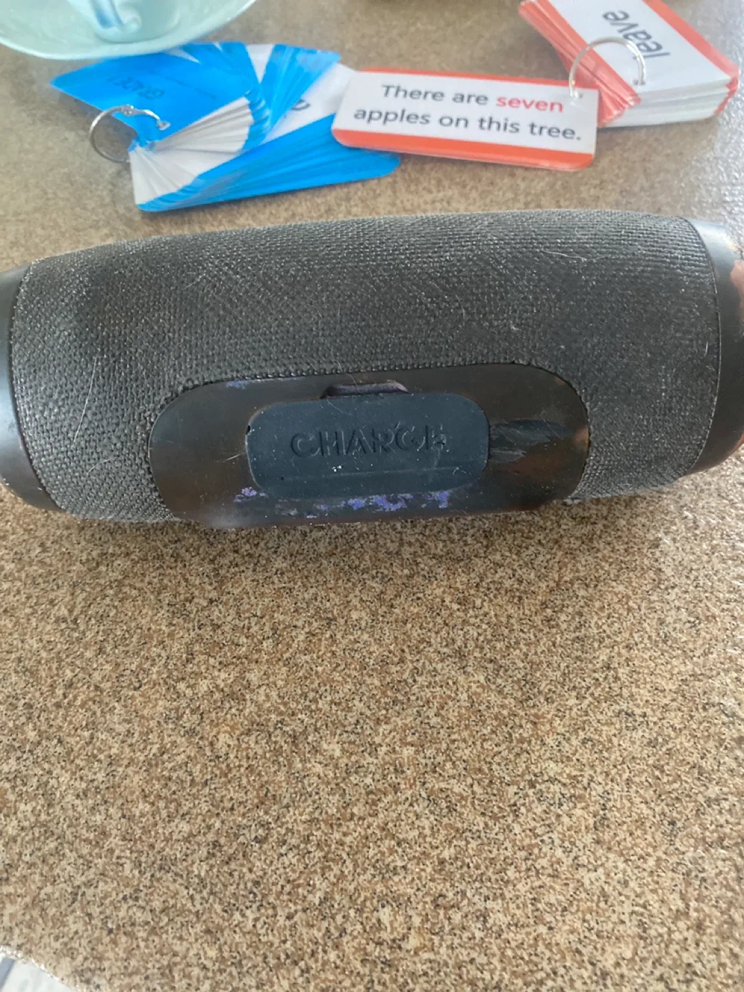 JBL Charge Speaker image indicator(5)