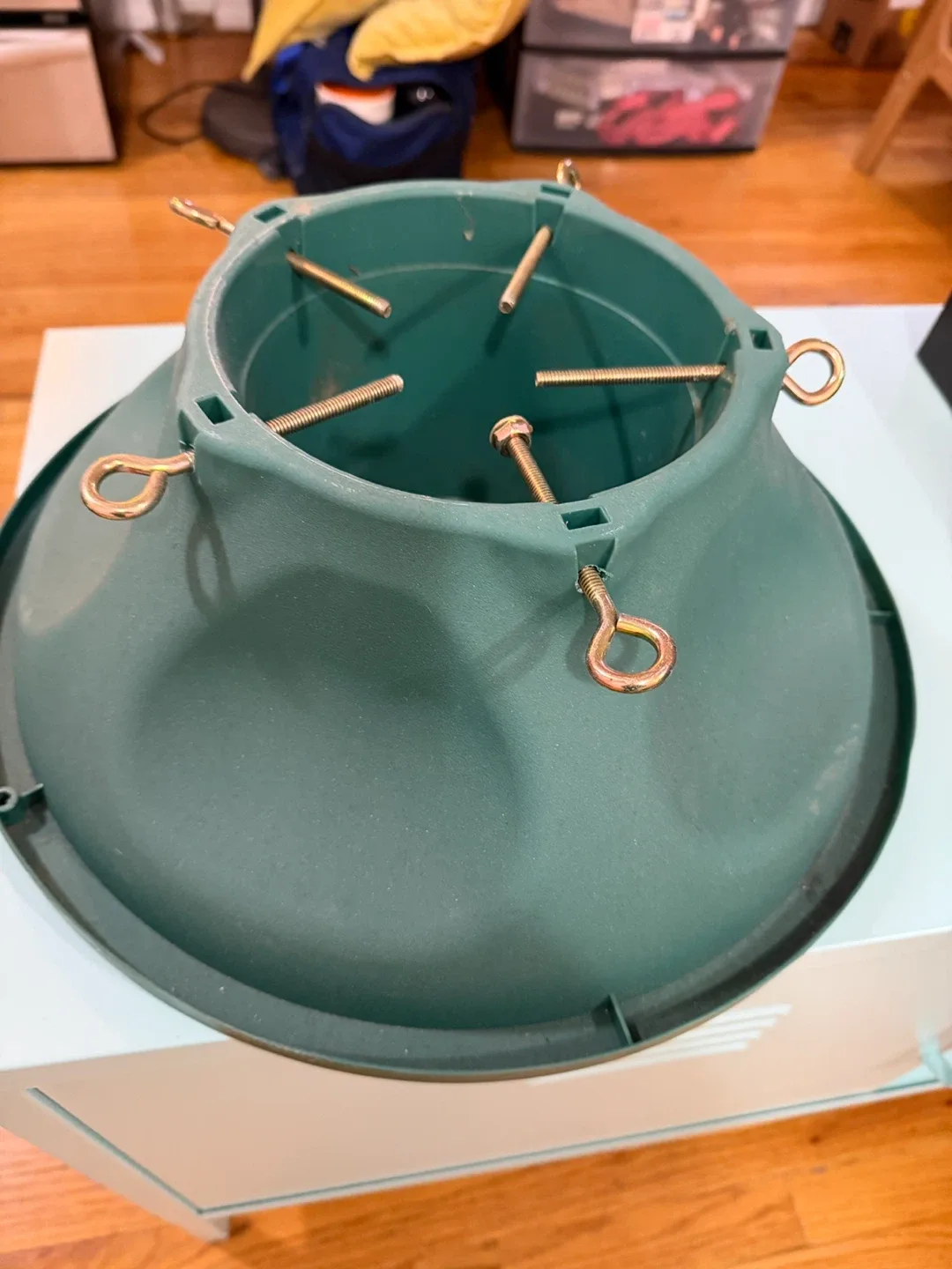 Green Christmas Tree Stand image indicator(3)