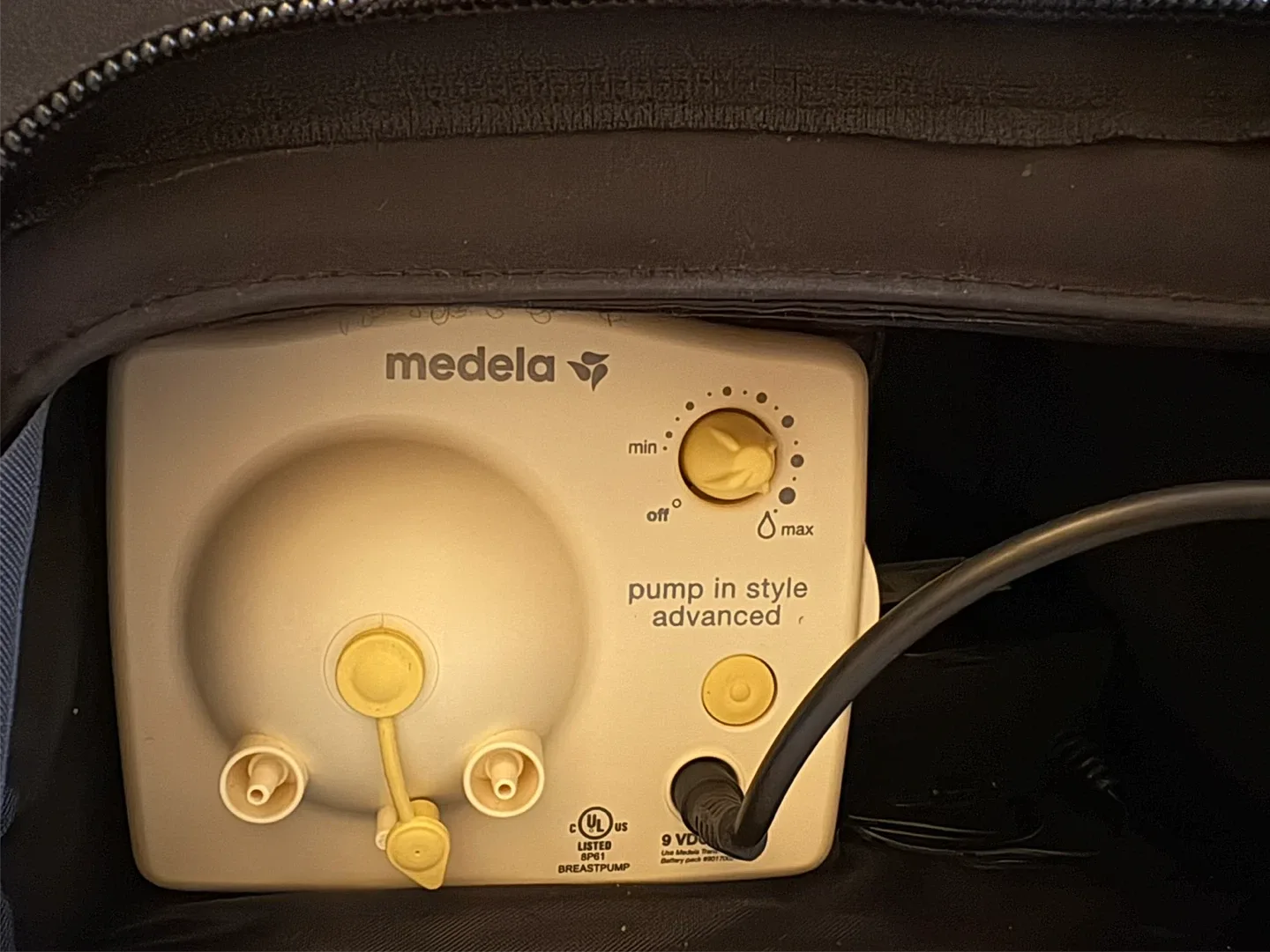 Medela Pump In Style Advanced Breast Pump Set image indicator(2)