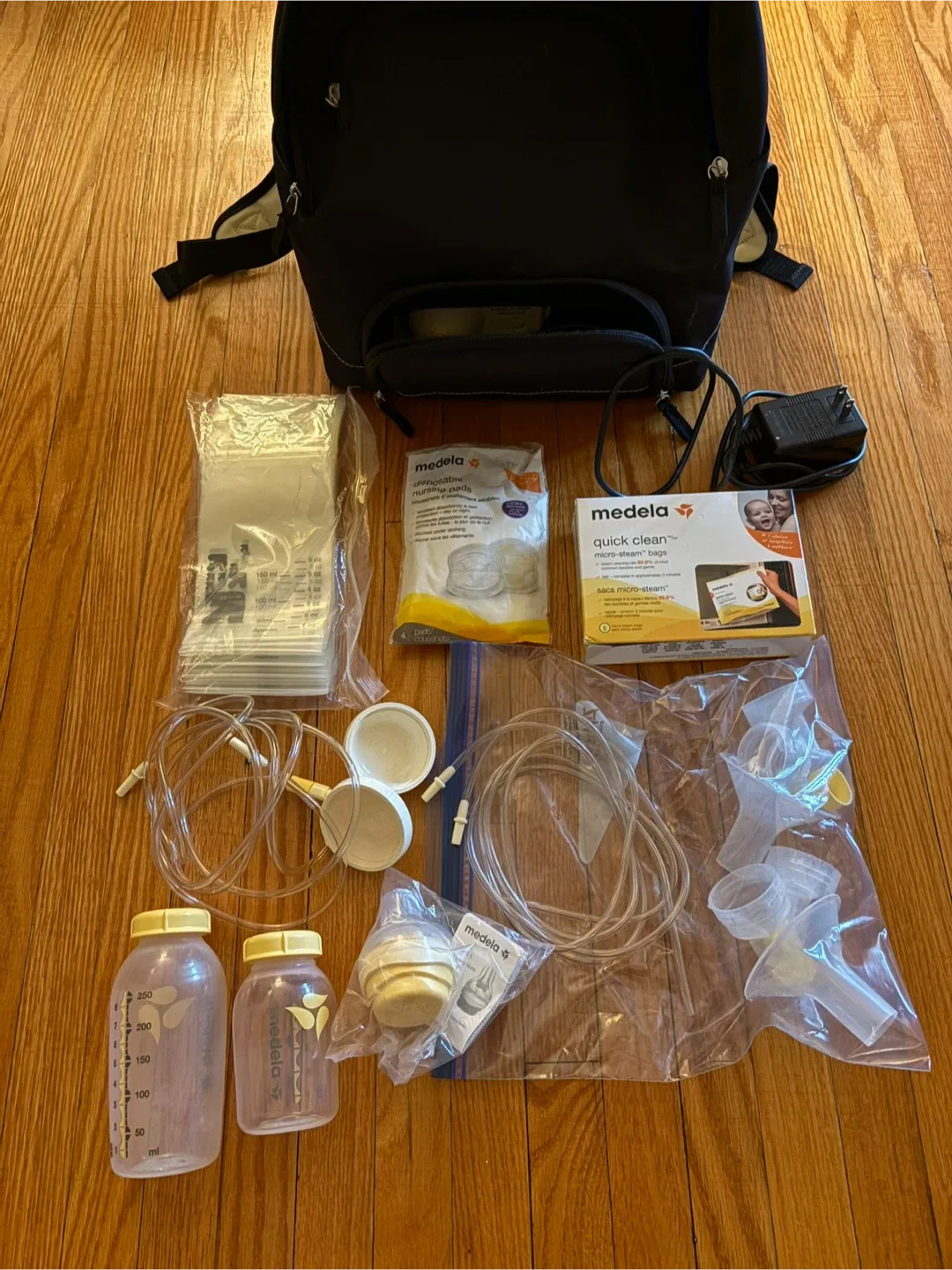 Medela Pump In Style Advanced Breast Pump Set image indicator(3)