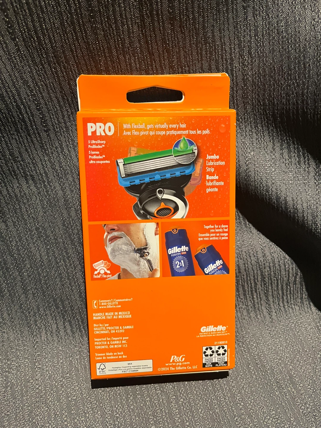 Gillette Fusion5 ProGlide Razor with 2 Cartridges - photo 2