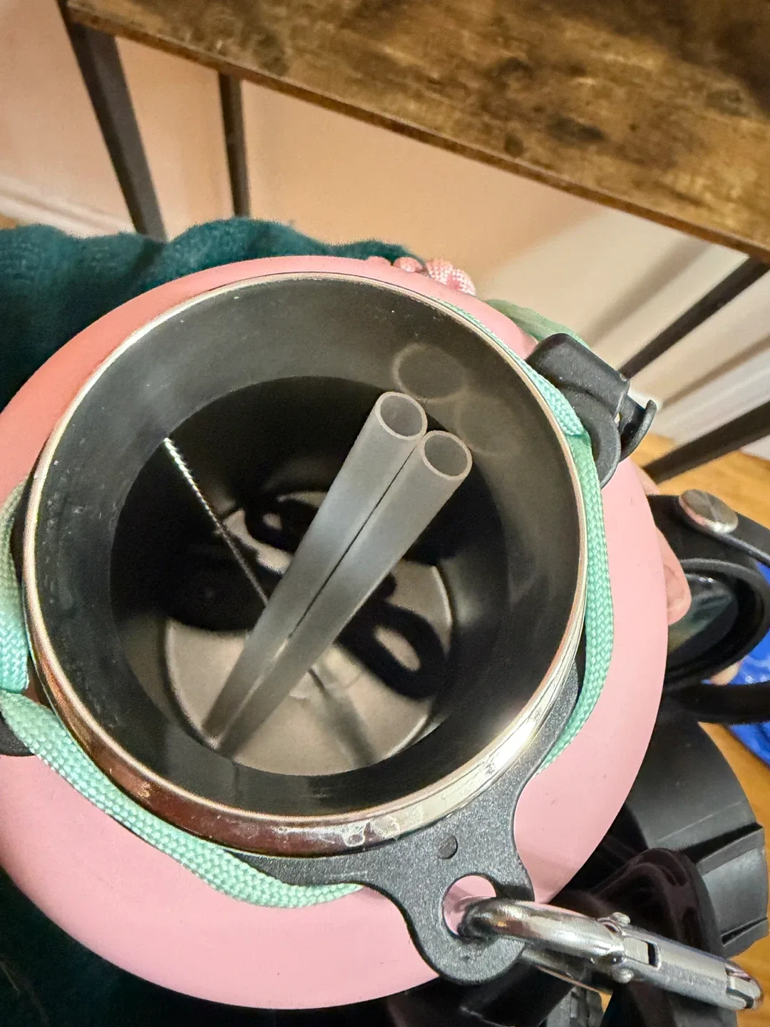 COWALKERS Pink/Teal Water Bottle image indicator(4)