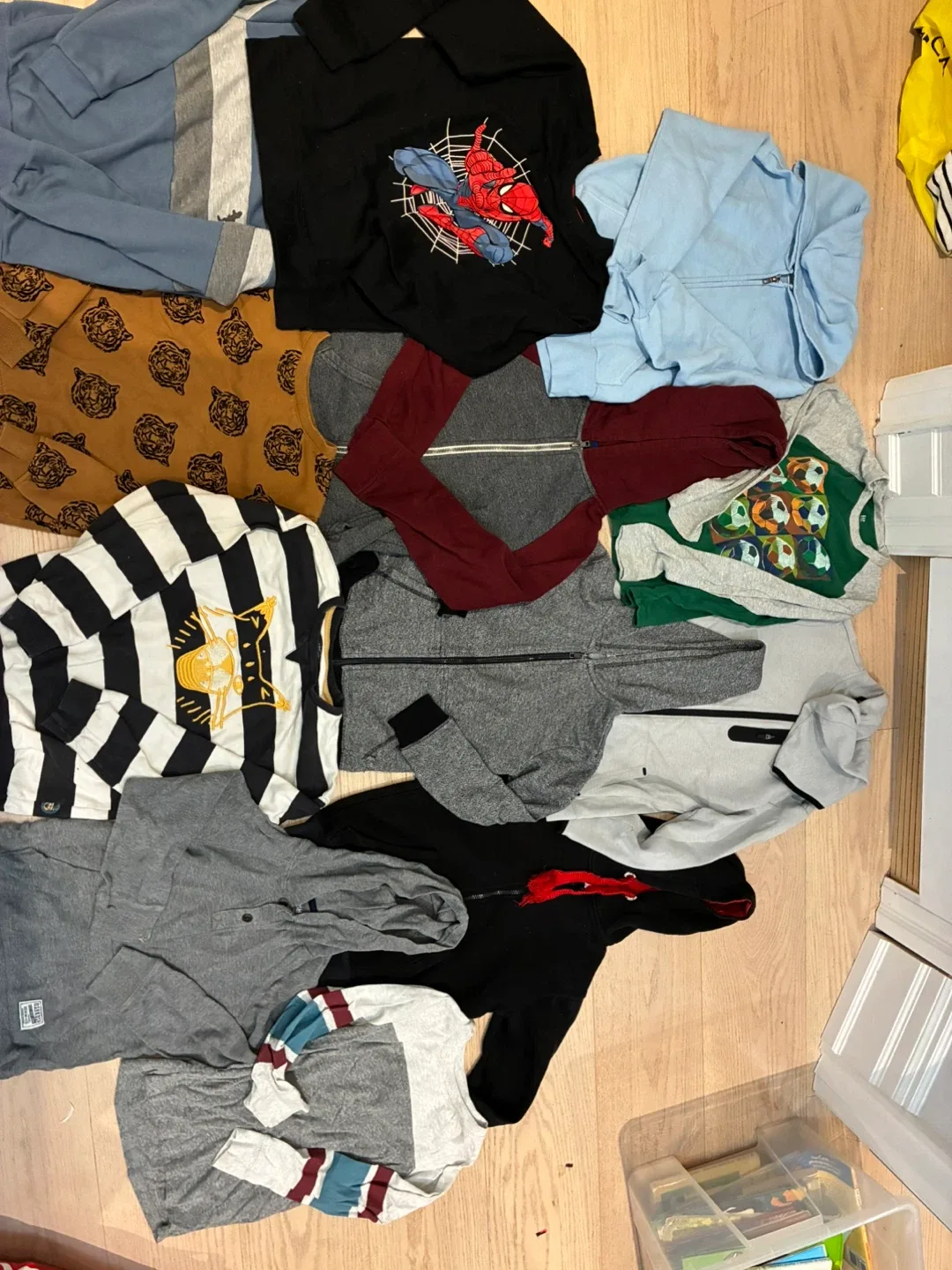 Boys' 7T/8T Sweatshirt Bundle (12 for $10)