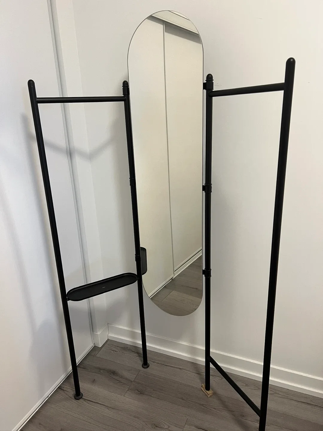 UMBRA Black Standing Mirror with Clothes Rack and Jewellery Rack