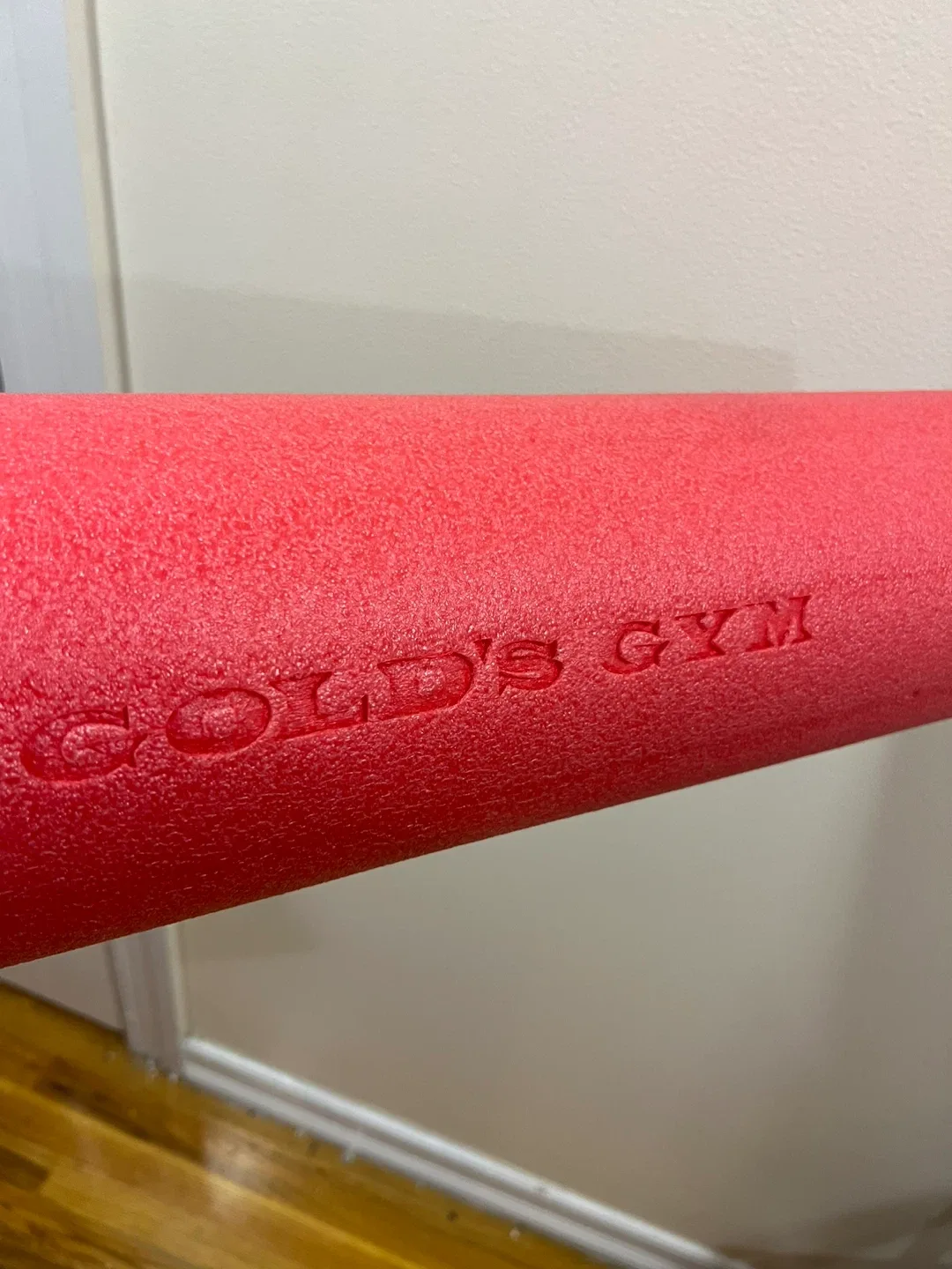 Gold's Gym Red Foam Roller image indicator(2)