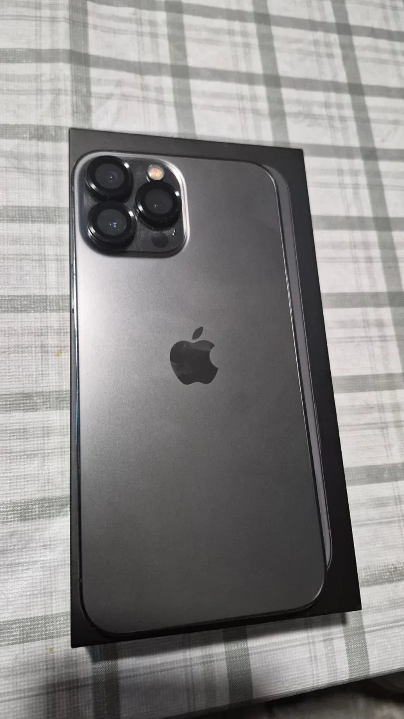 Apple iPhone 13 Pro Max 128GB - Excellent Condition